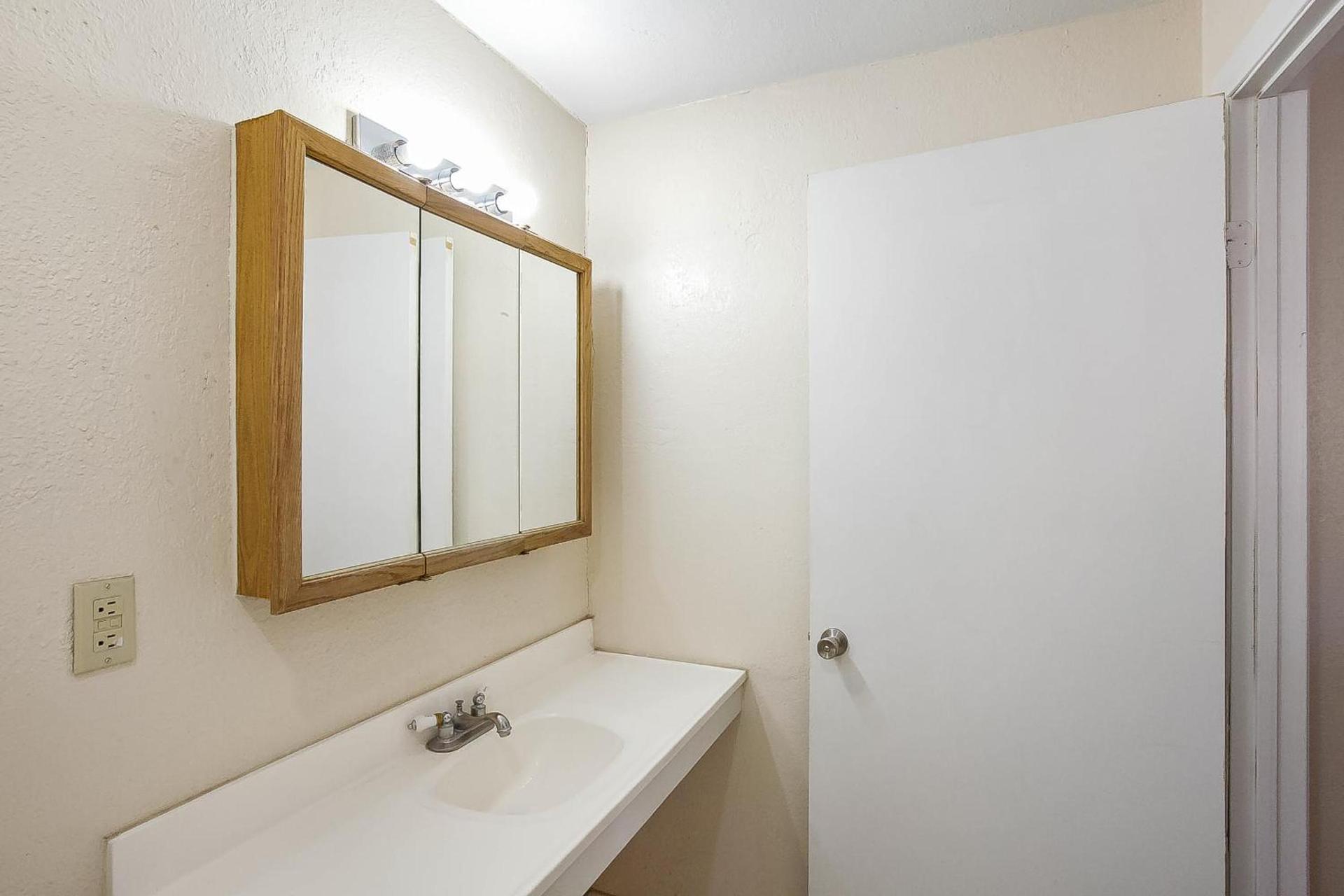 OYO Hotel Yuma AZ - I-8 US-95 photo 30