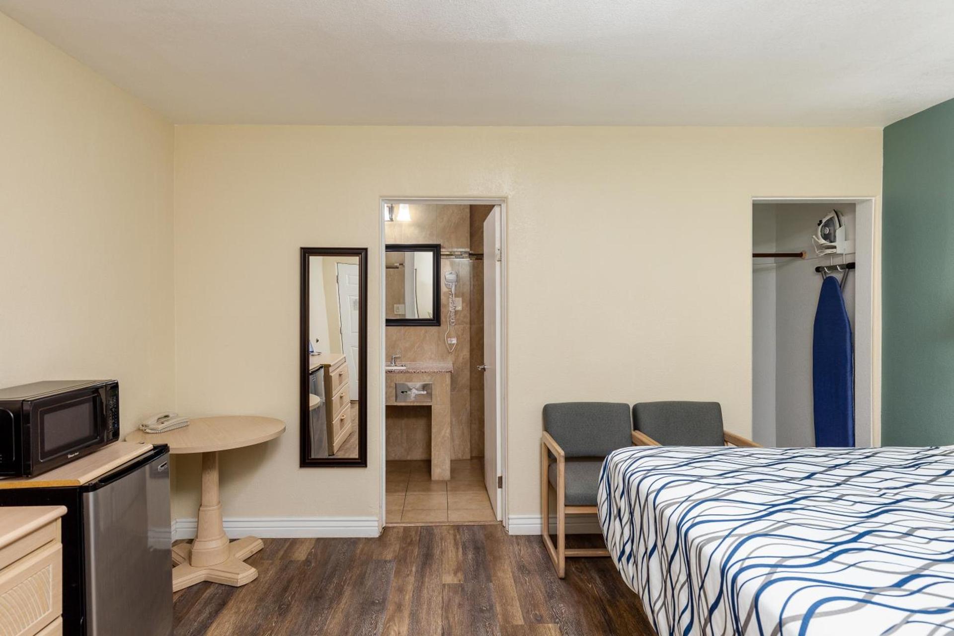 Stay Express Inn Elko photo 12