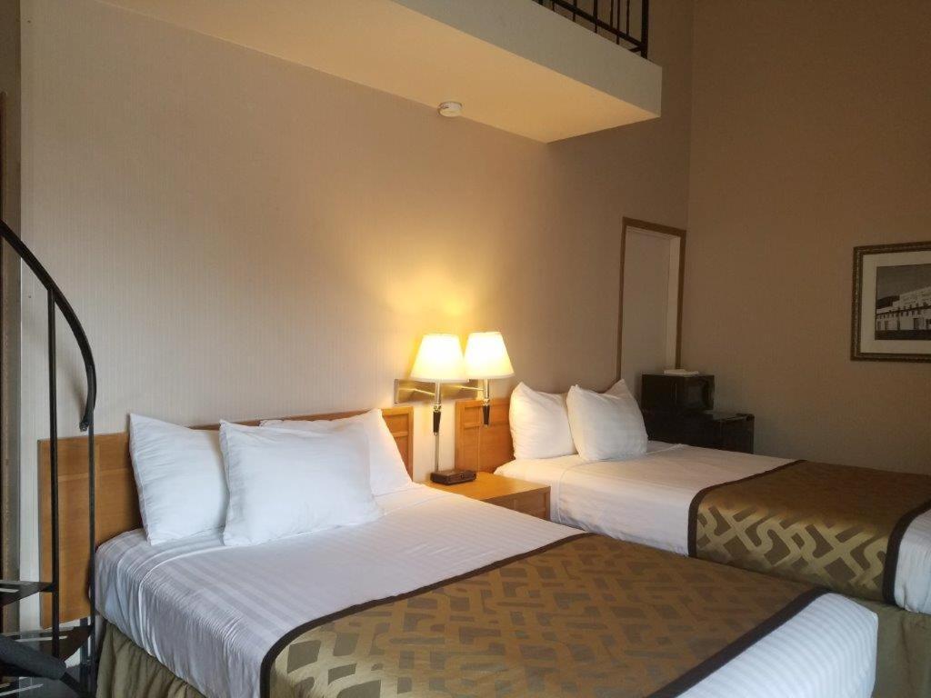 RiverTree Inn & Suites photo 38