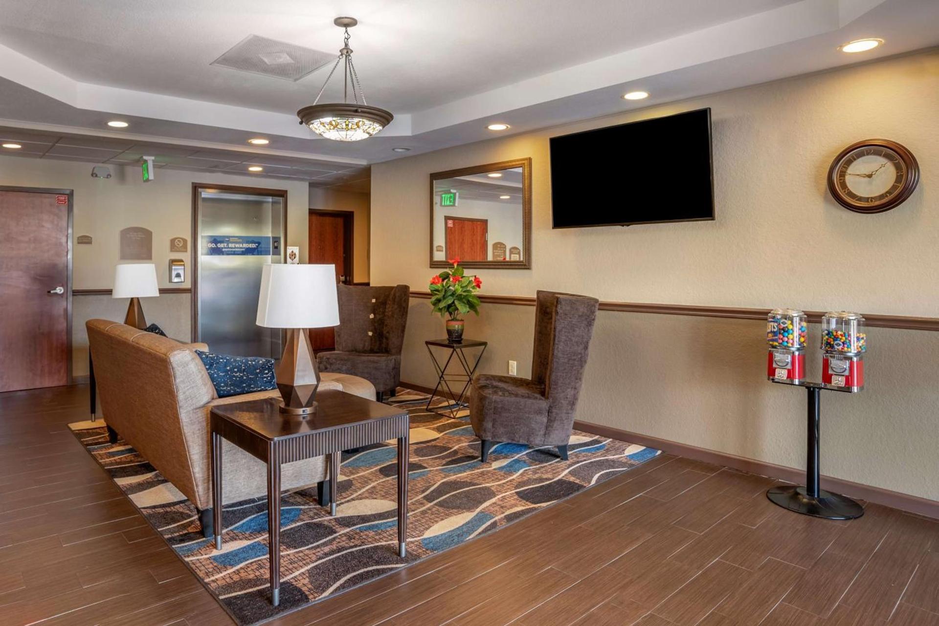 Best Western Troy Inn photo 10