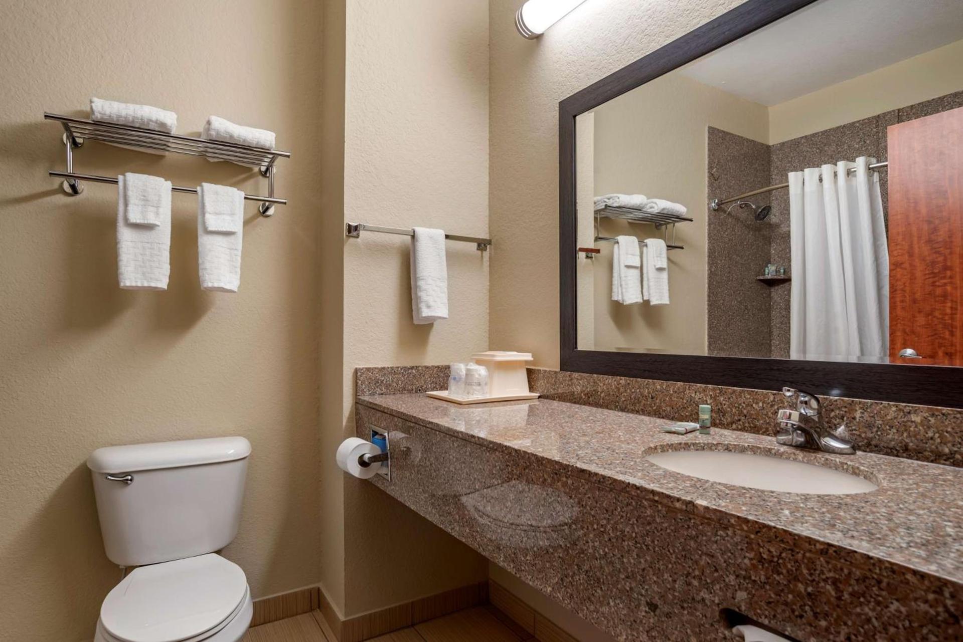 Best Western Troy Inn photo 13