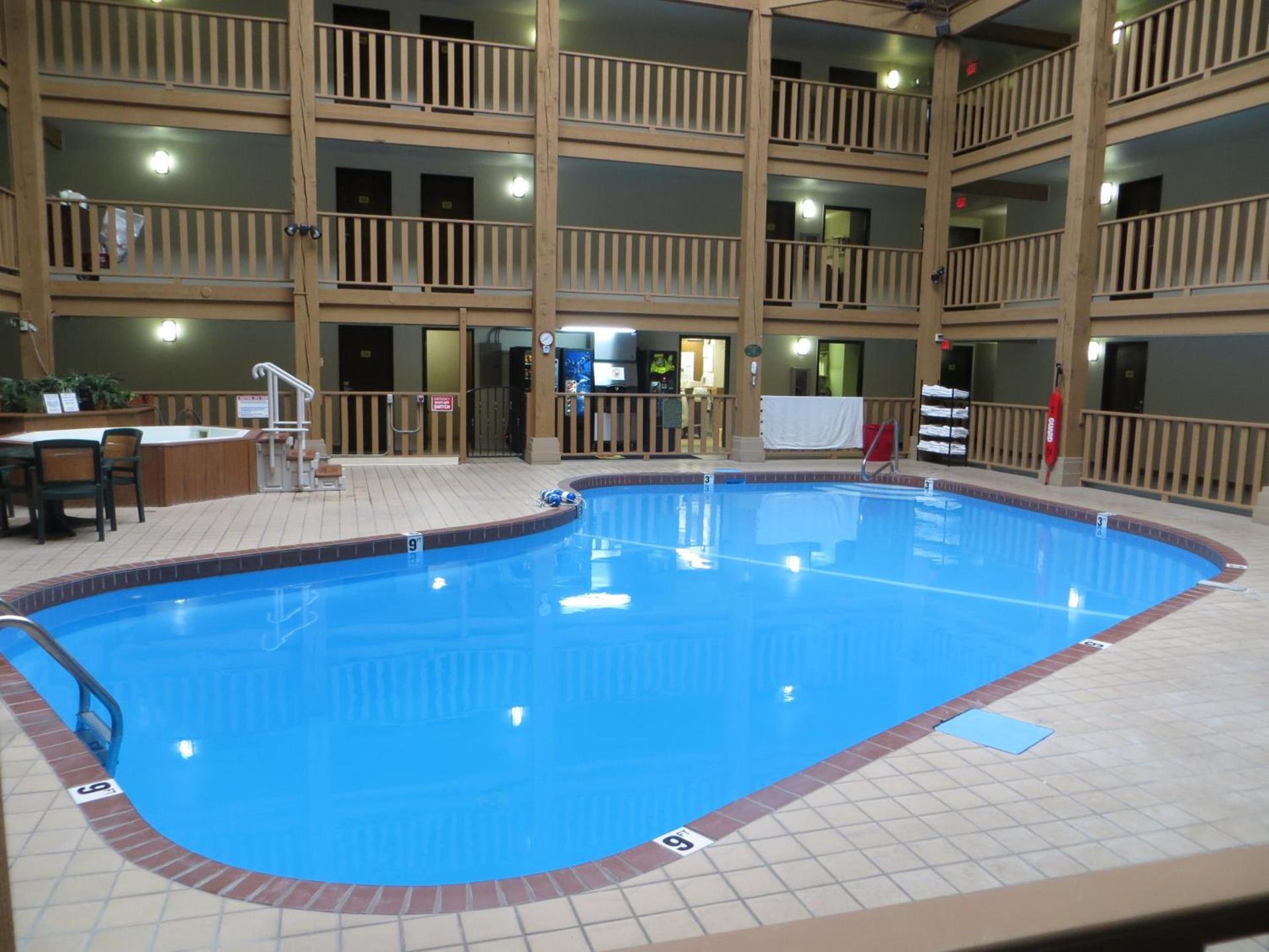 FairBridge Inn & Suites Spearfish photo 5