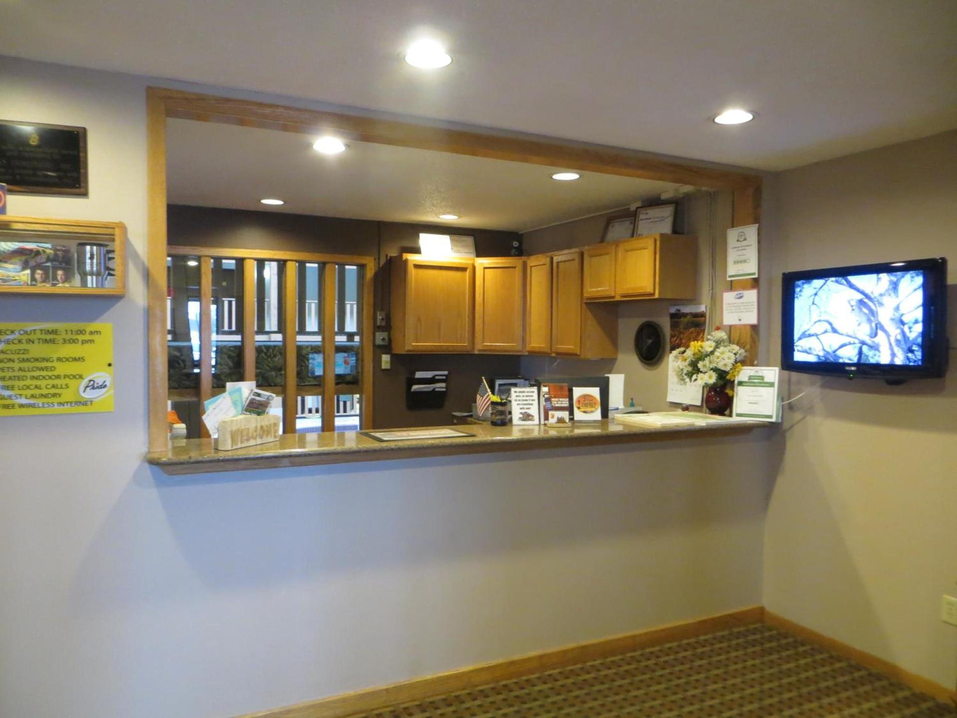 FairBridge Inn & Suites Spearfish photo 11