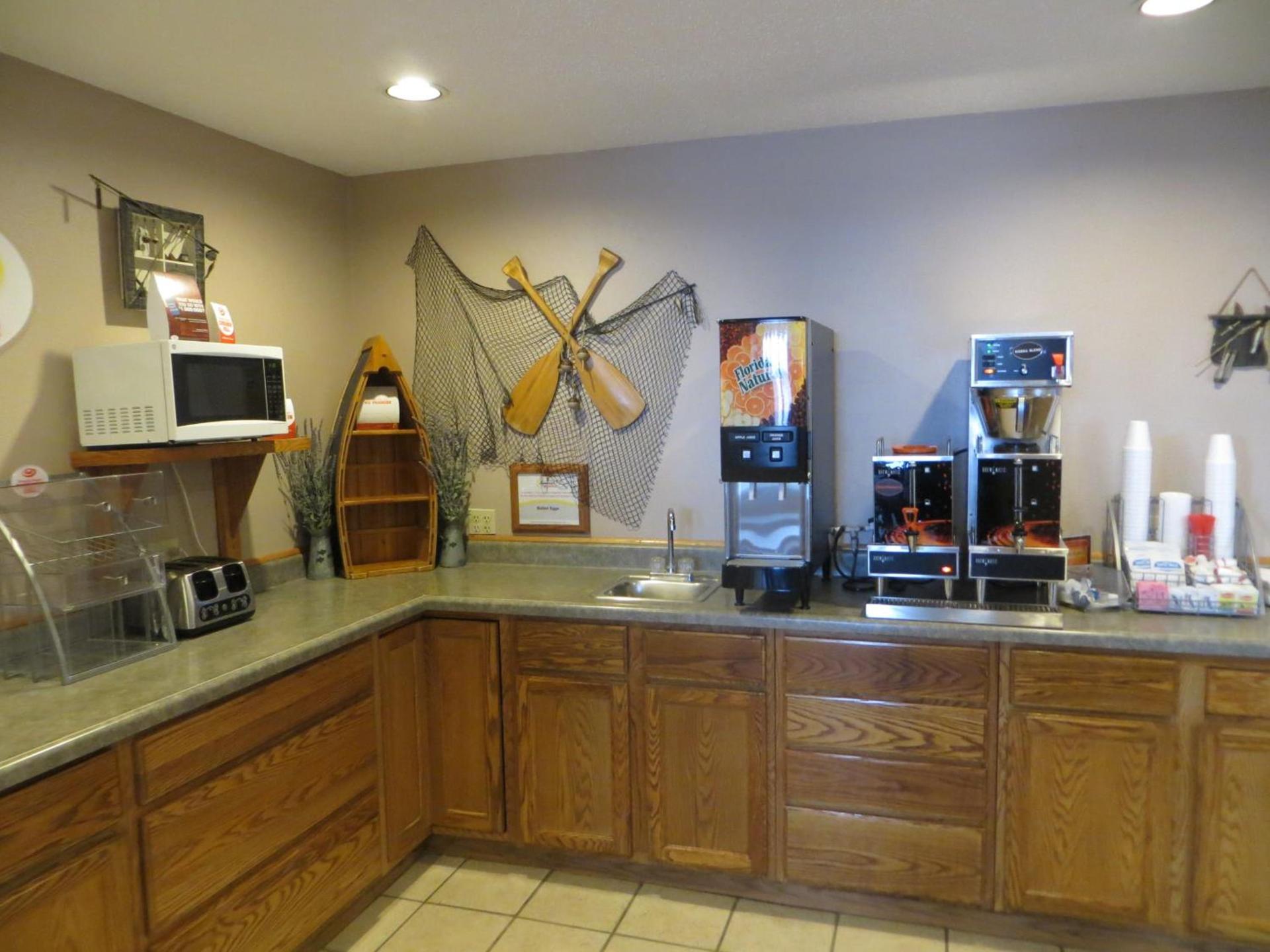 FairBridge Inn & Suites Spearfish photo 15