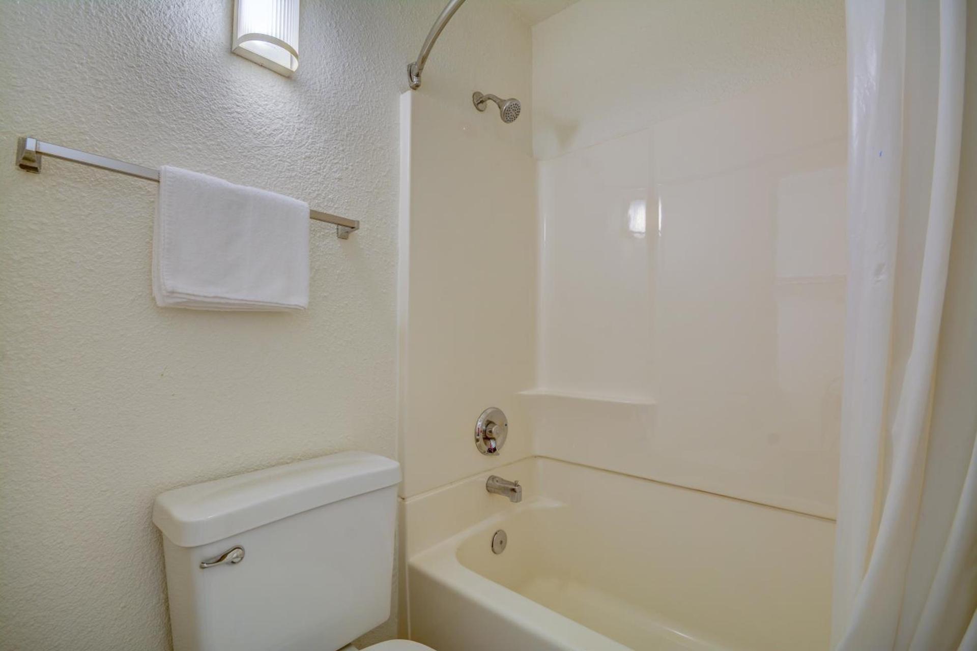 Motel 6-Everett, WA - South photo 28