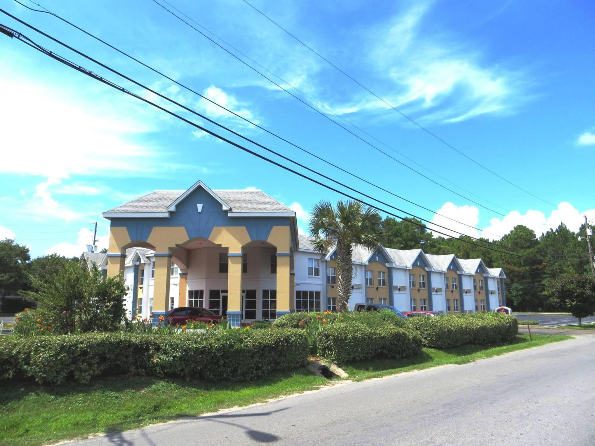 Days Inn by Wyndham Panama City photo 36