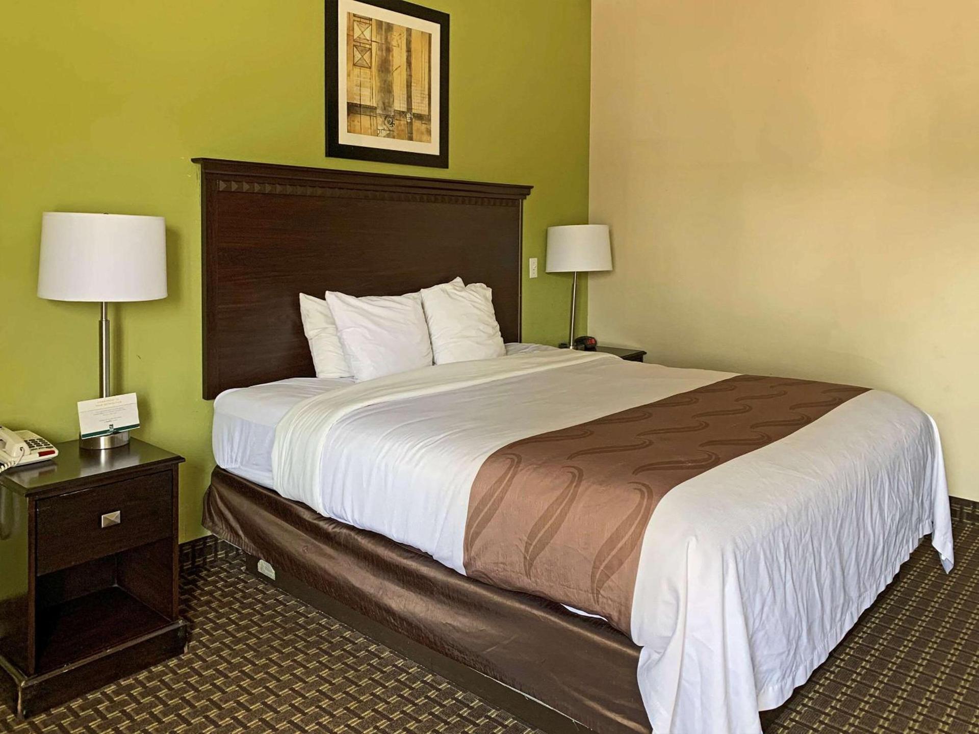 Quality Inn & Suites Quantico photo 13