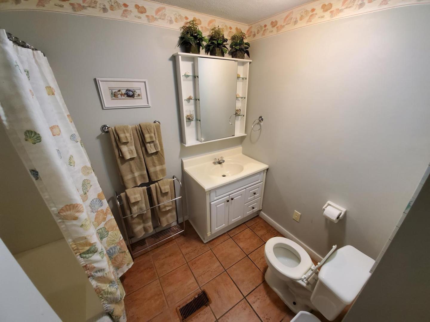 Atlantic Winds Condos photo 3