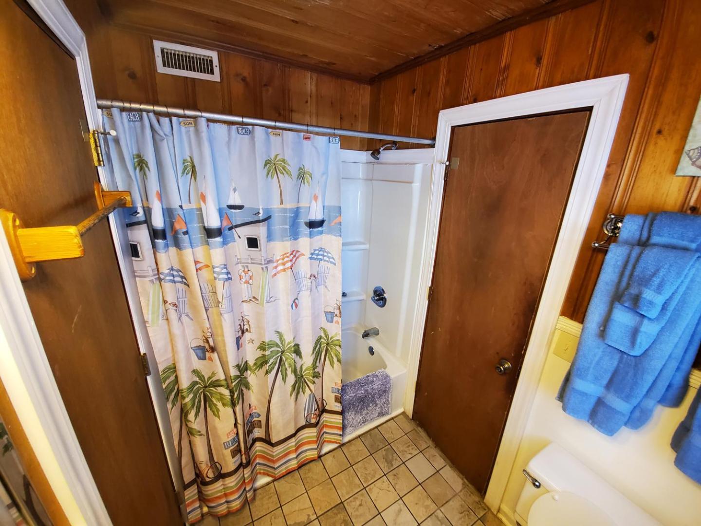 Atlantic Winds Condos photo 17