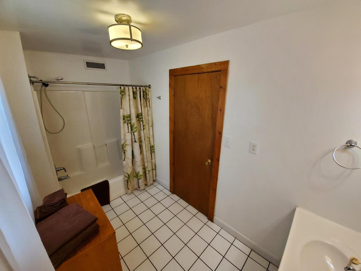 Atlantic Winds Condos photo 8