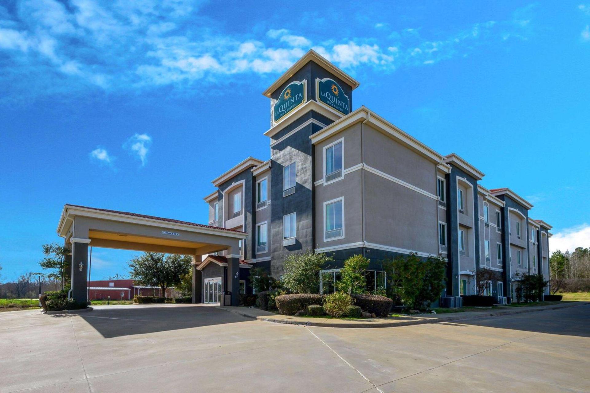 La Quinta by Wyndham Marshall — hotel in Marshall