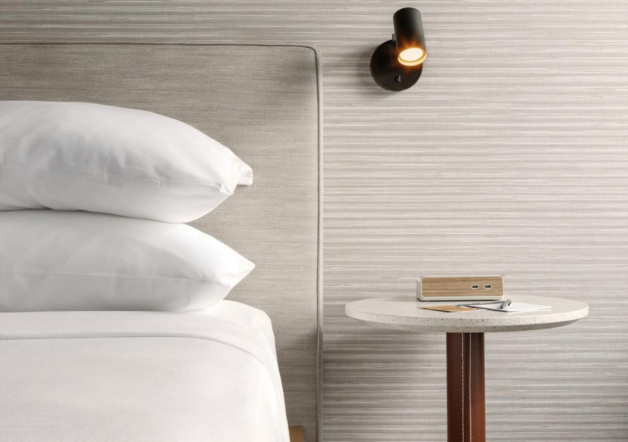 Hotel Tupelo, a Wyndham Hotel photo 18