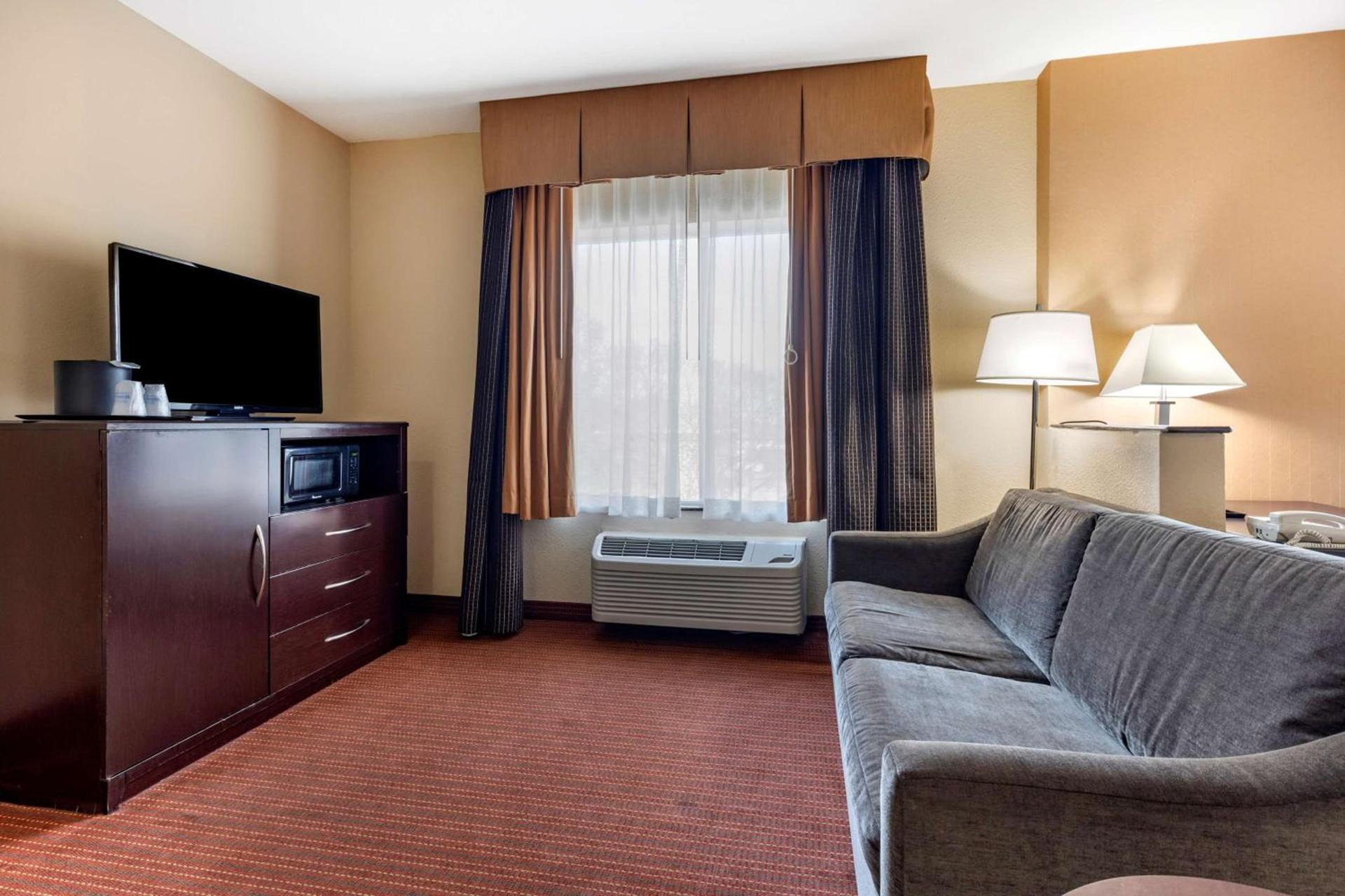 Best Western Plus DFW Airport West Euless photo 8
