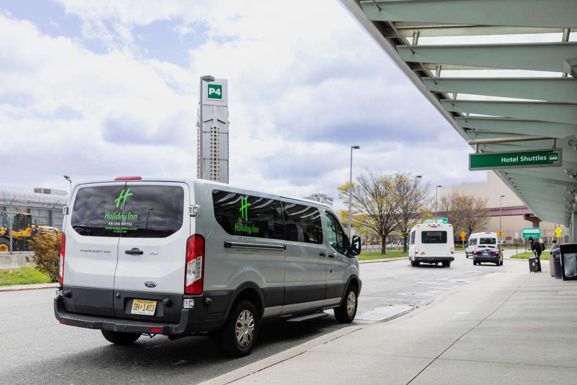 Holiday Inn Newark International Airport photo 5