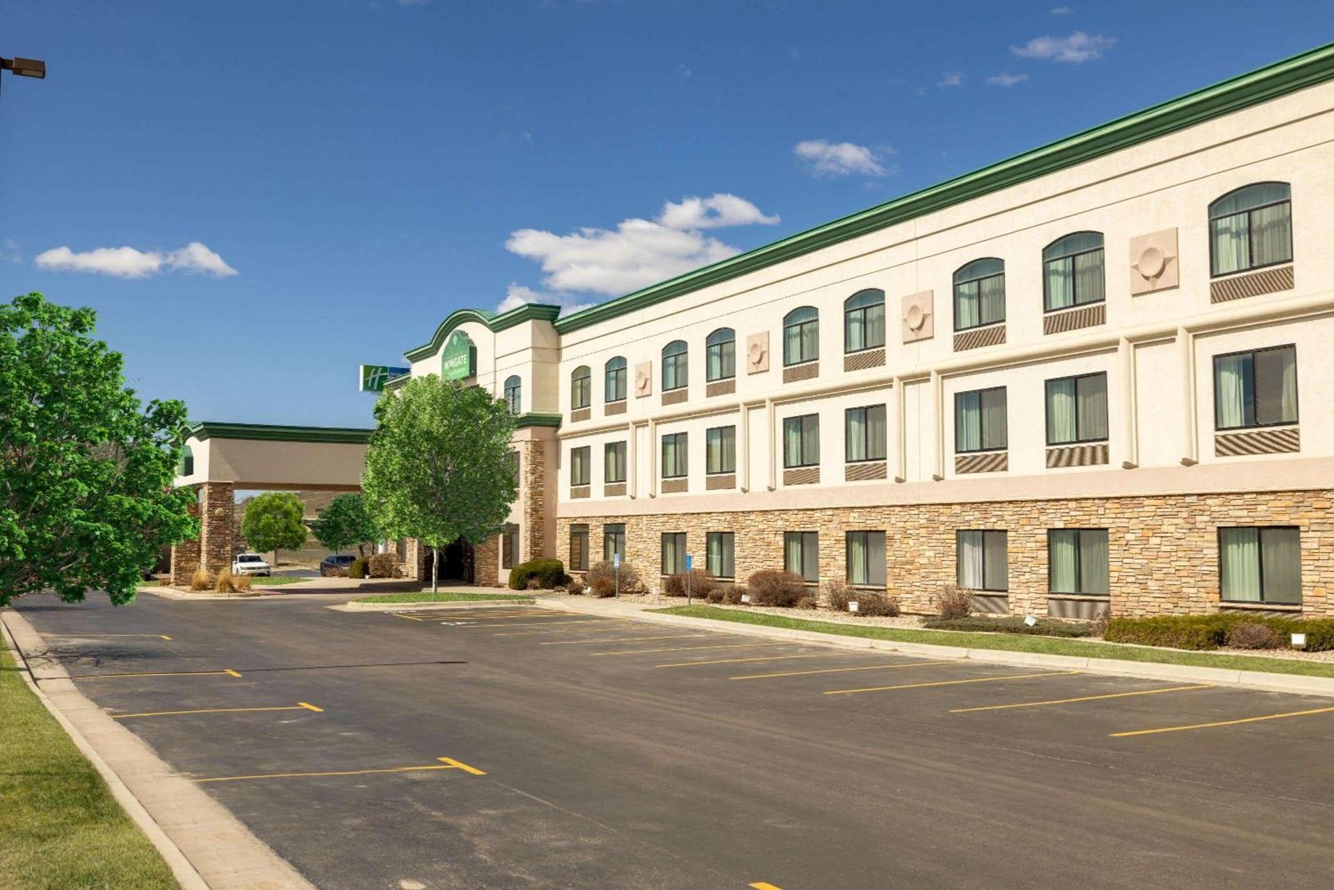 Wingate by Wyndham Gillette photo 3