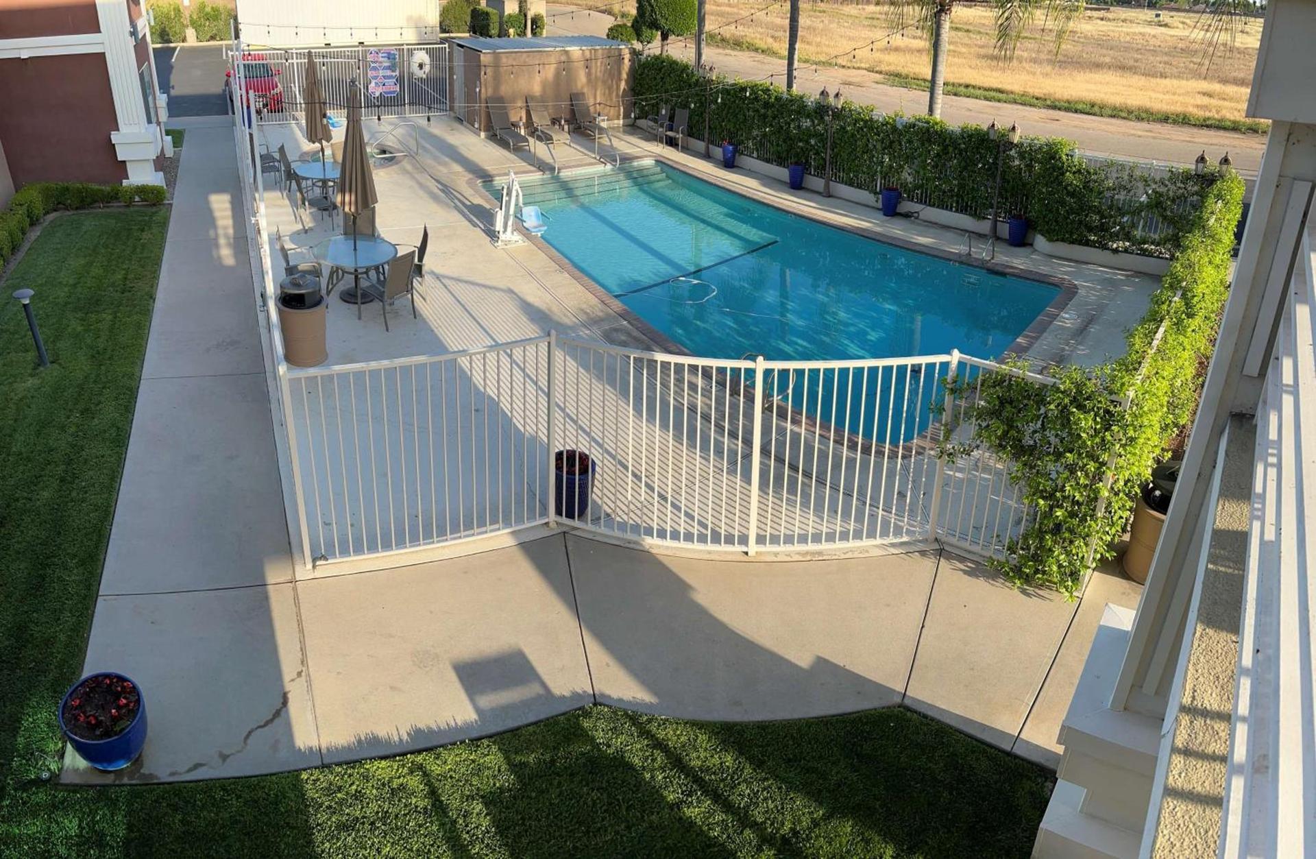 Best Western Americana photo 36