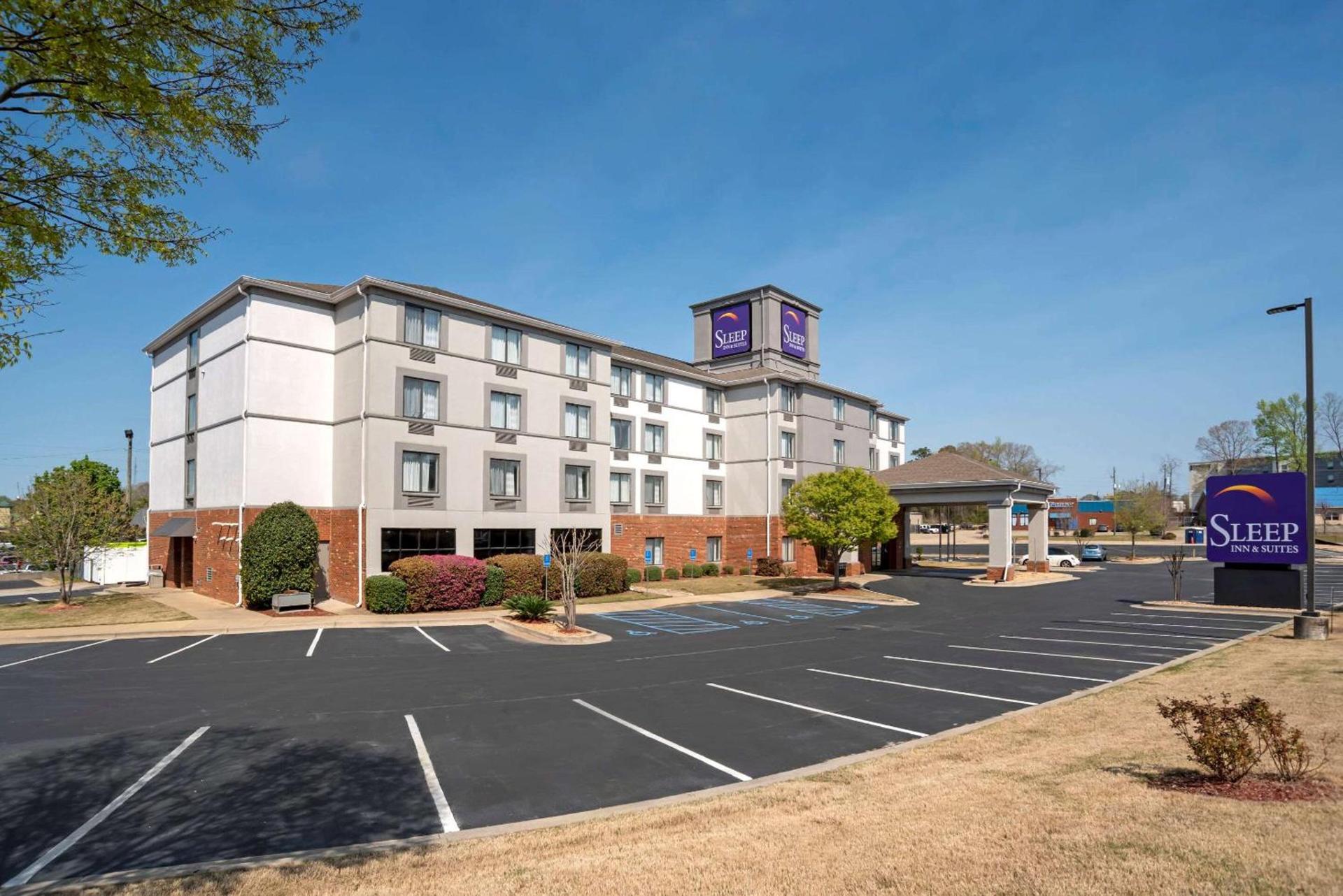 Sleep Inn & Suites Auburn Campus Area I-85 photo 2