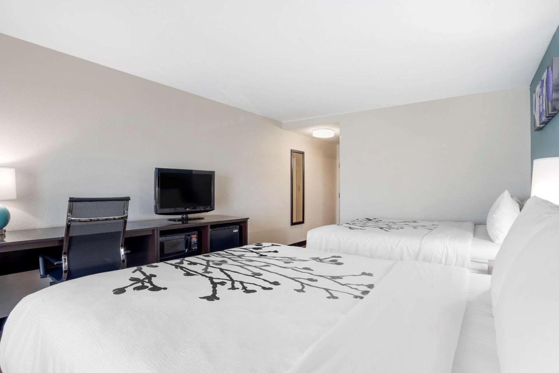 Sleep Inn & Suites Auburn Campus Area I-85 photo 10