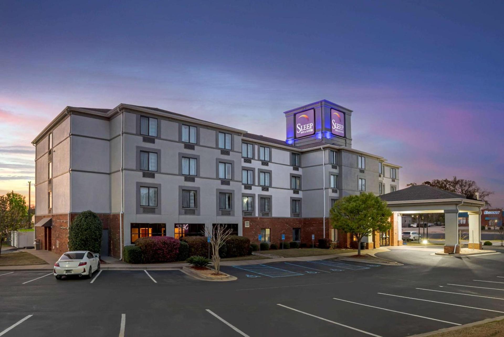 Sleep Inn & Suites Auburn Campus Area I-85 photo 33