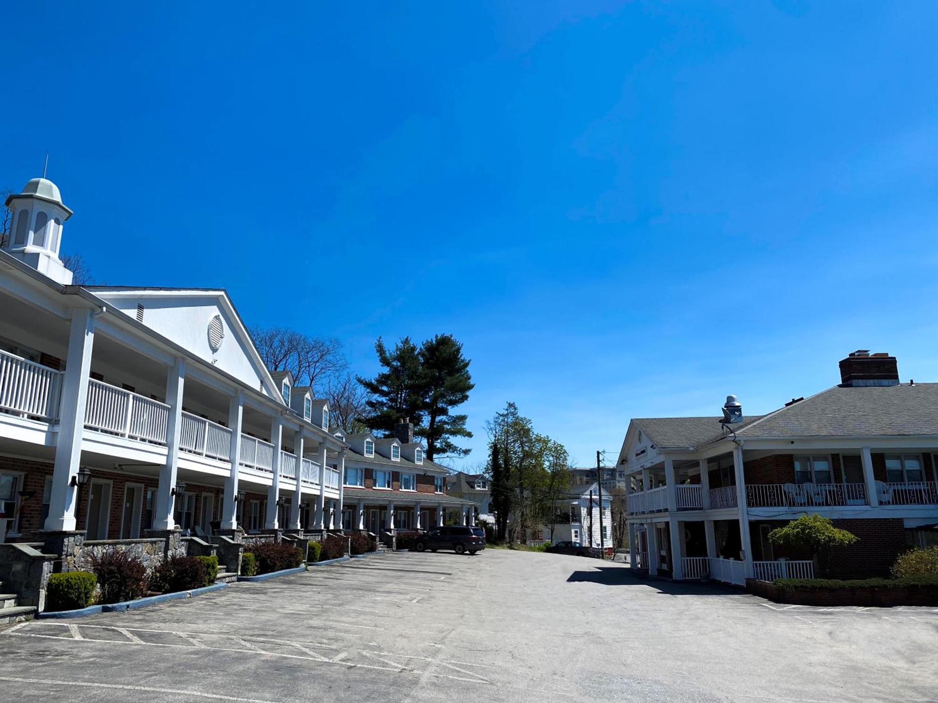 Inn on the Hudson photo 8