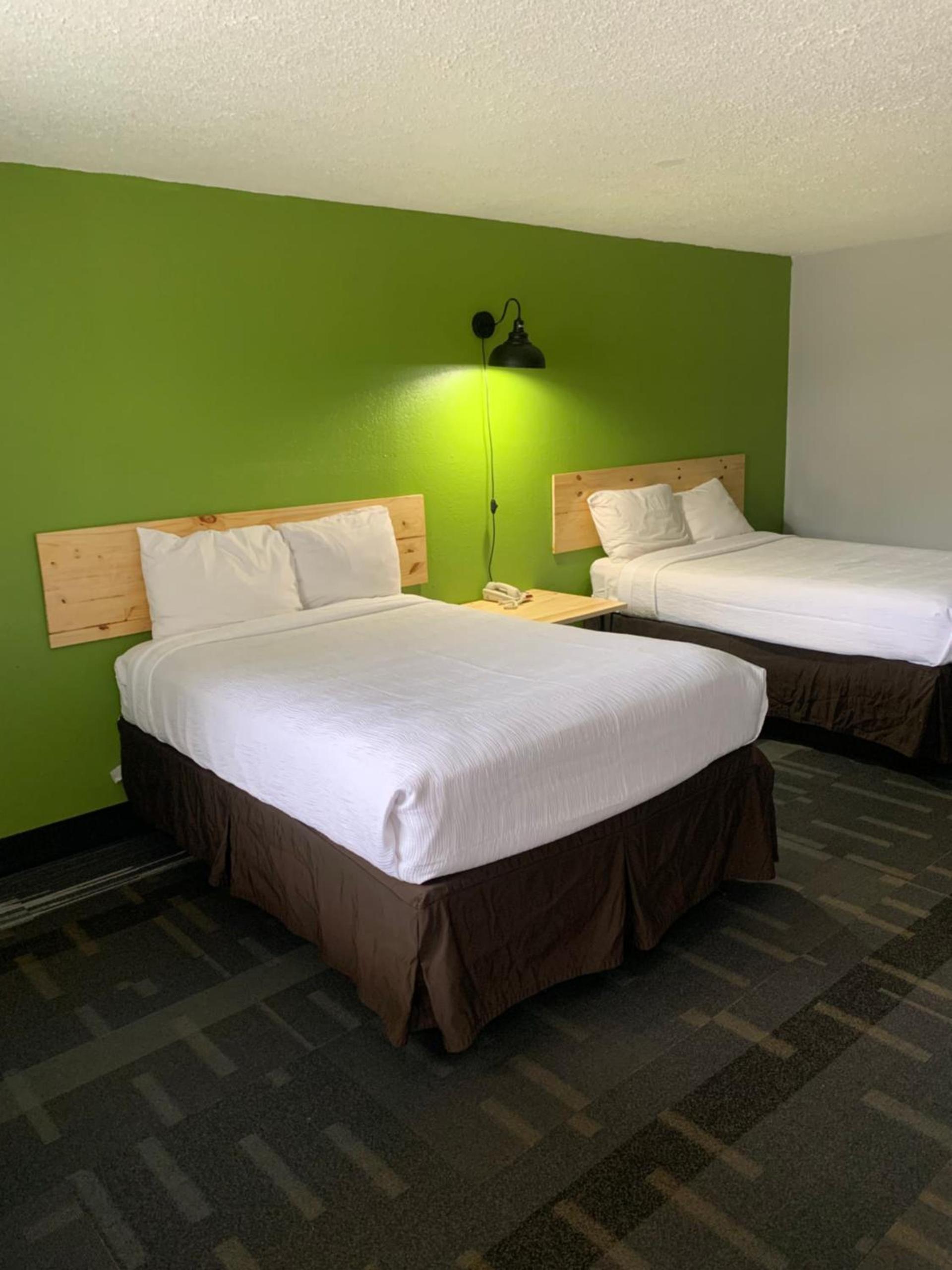 ROYALINN photo 11