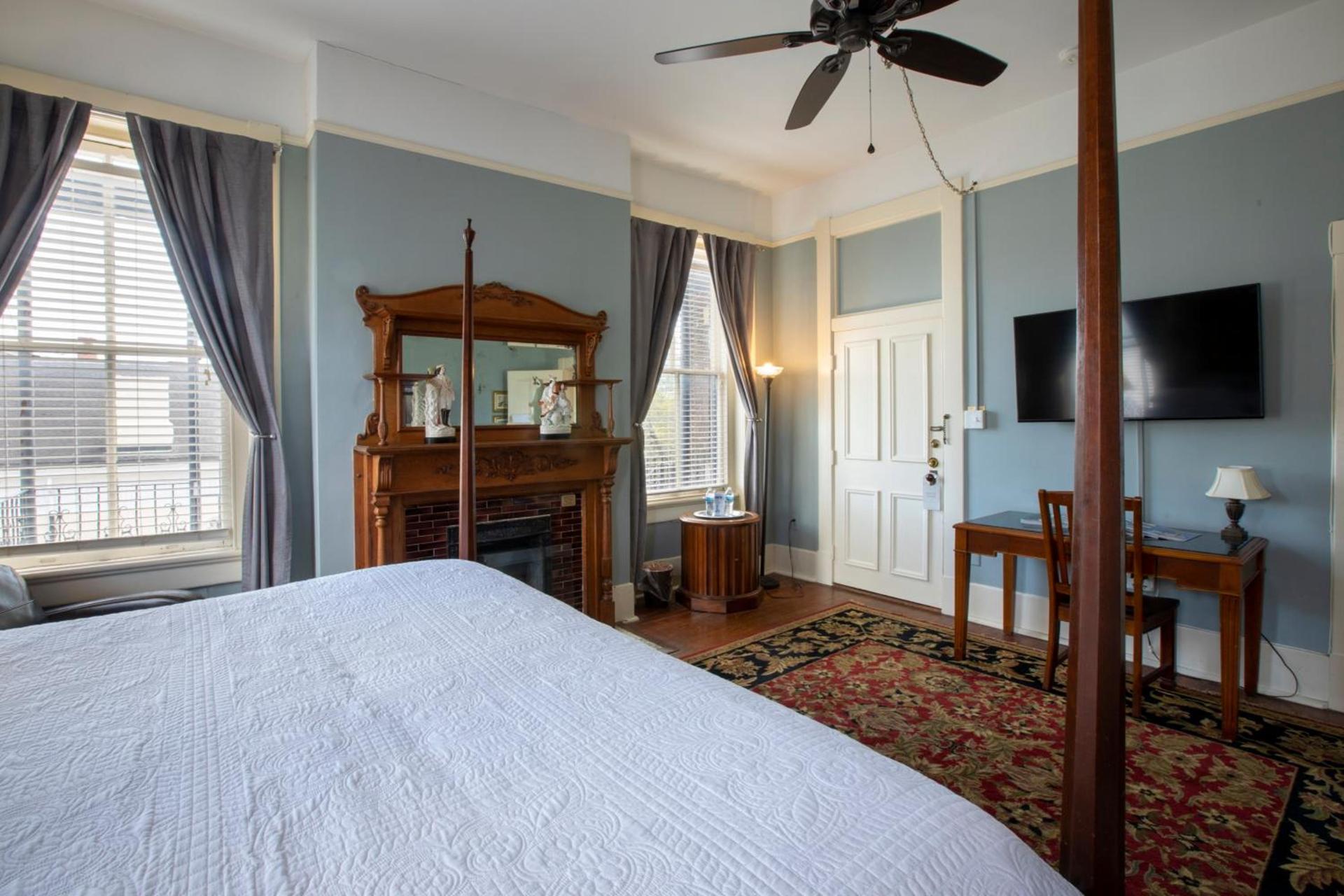 Foley House Inn photo 79