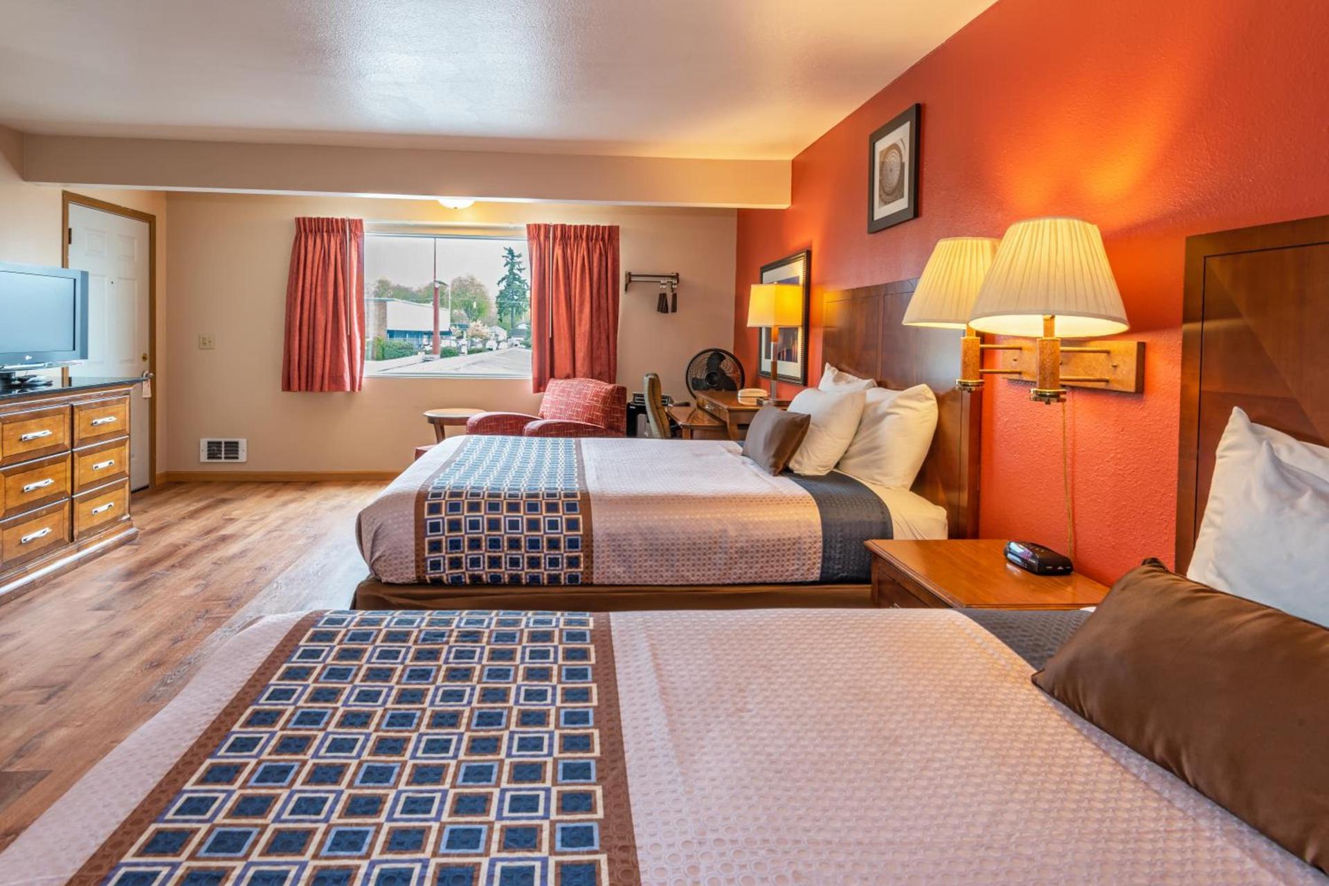Flagstone Motel photo 15