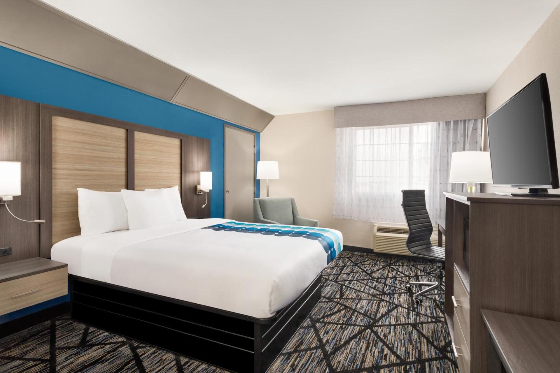 Baymont by Wyndham Blackwell I-35 photo 41