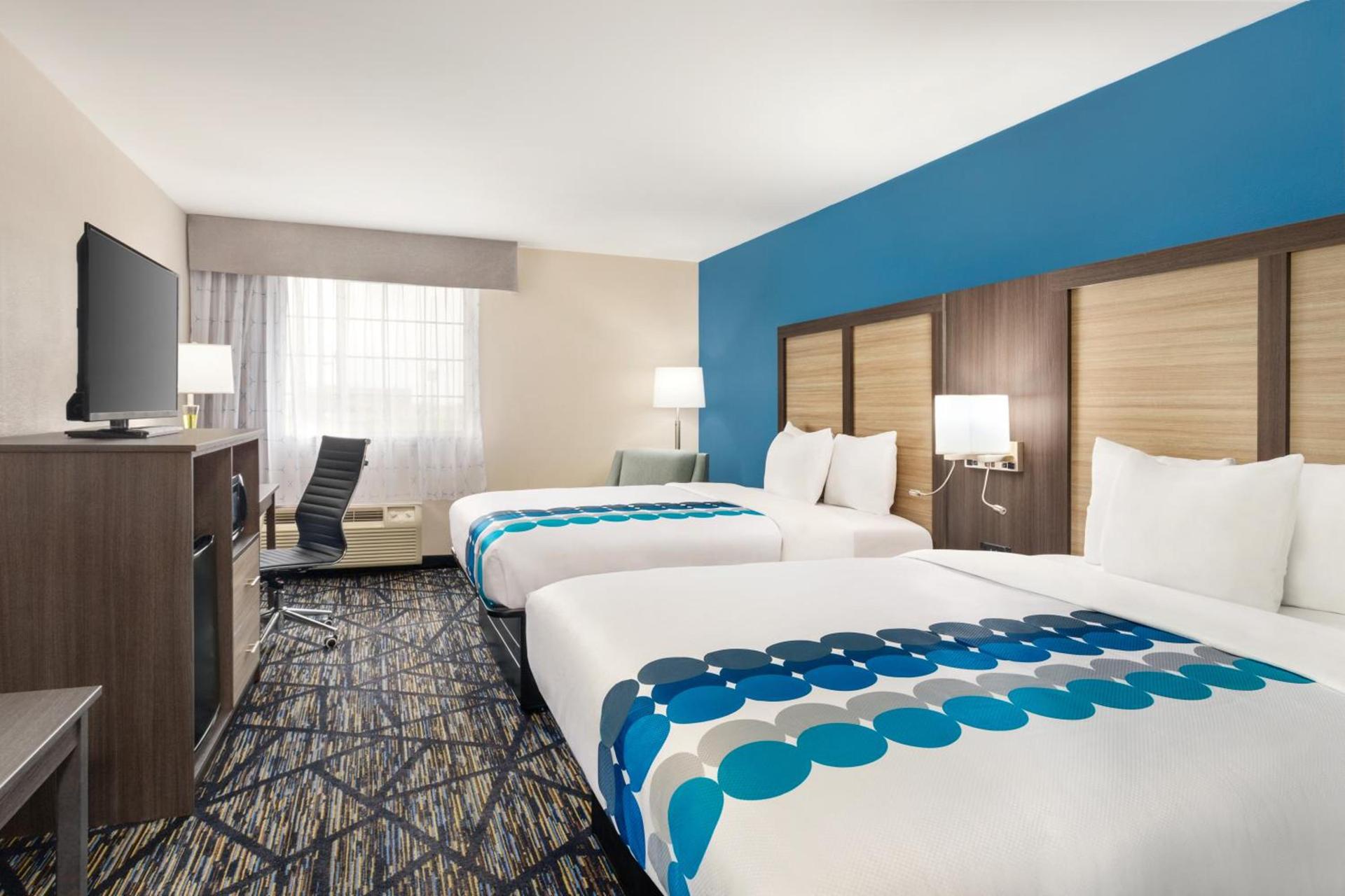 Baymont by Wyndham Blackwell I-35 photo 42