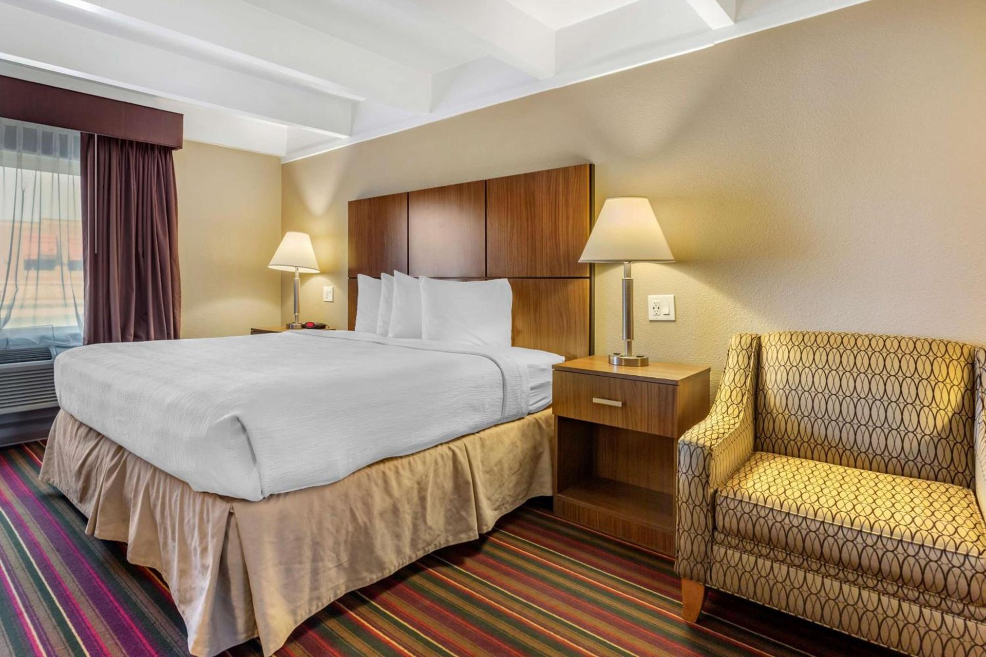Best Western El Rancho Palacio photo 22