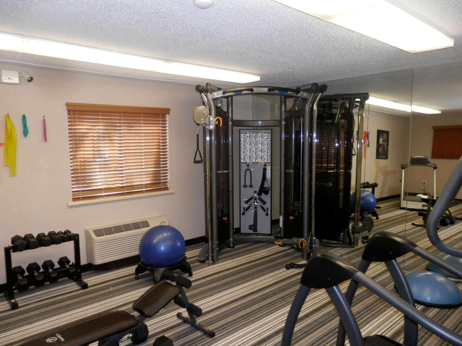 Sonesta Simply Suites Houston – NASA Clear Lake photo 19