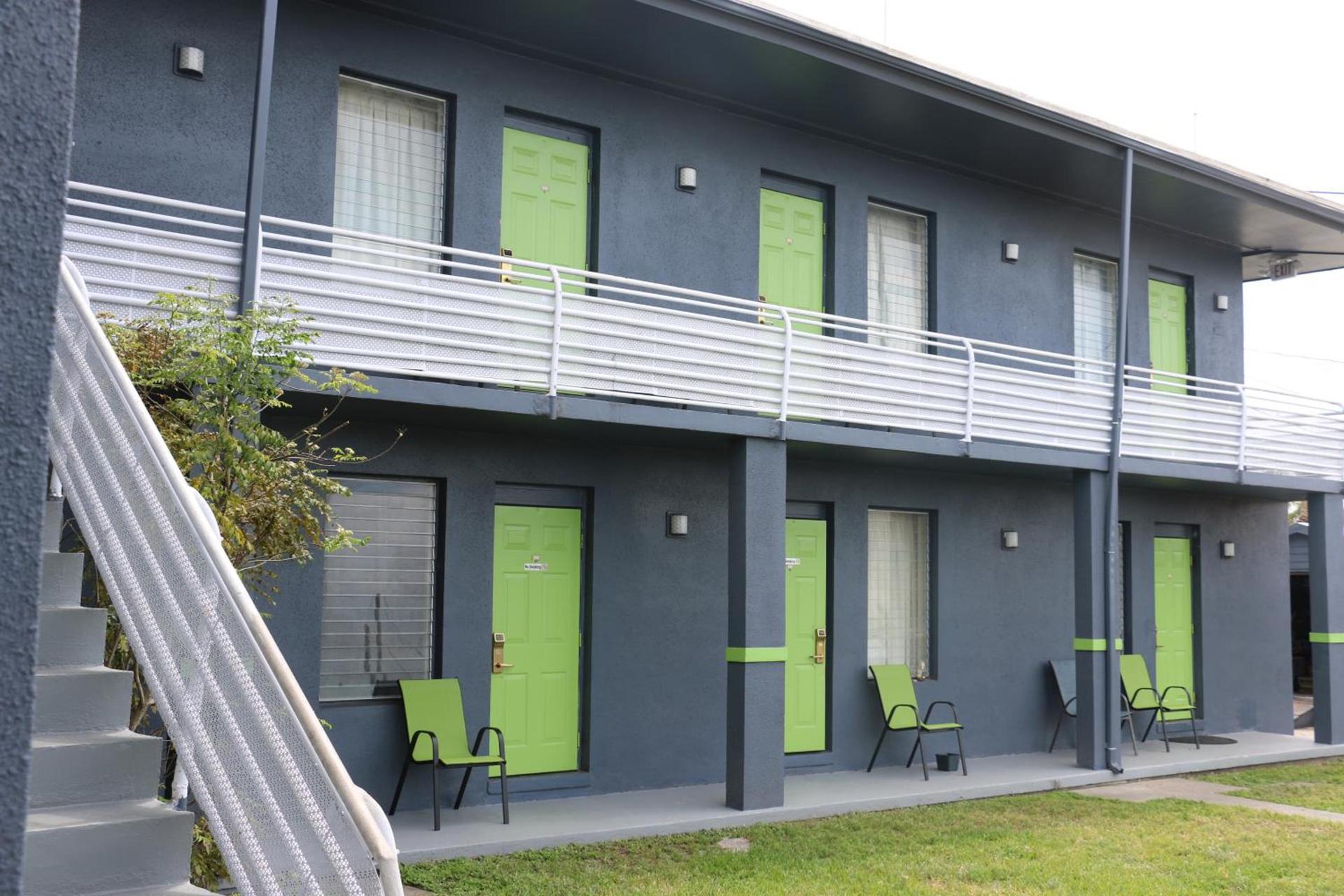 Travel Inn Fort Pierce photo 40