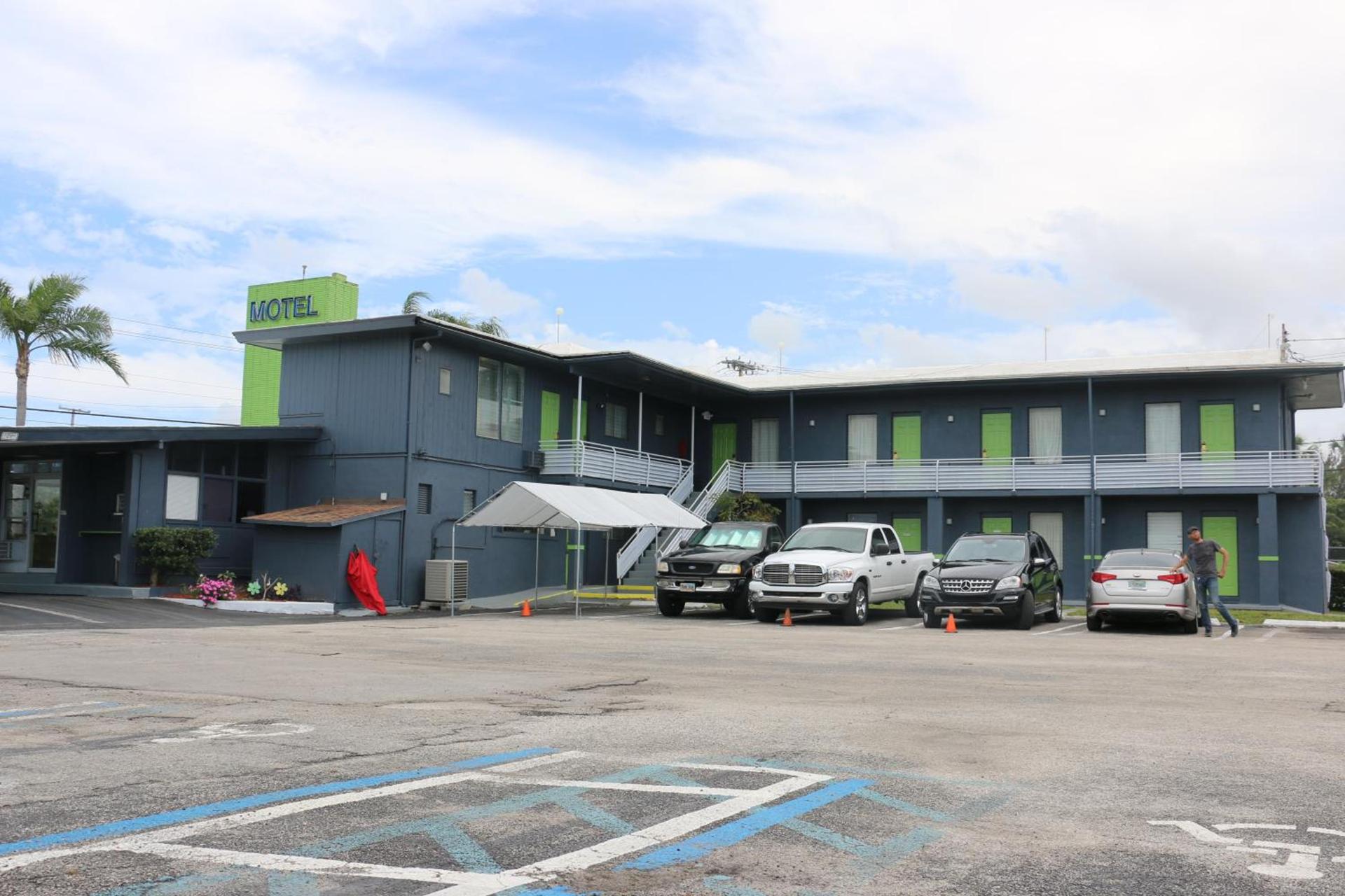 Travel Inn Fort Pierce photo 41