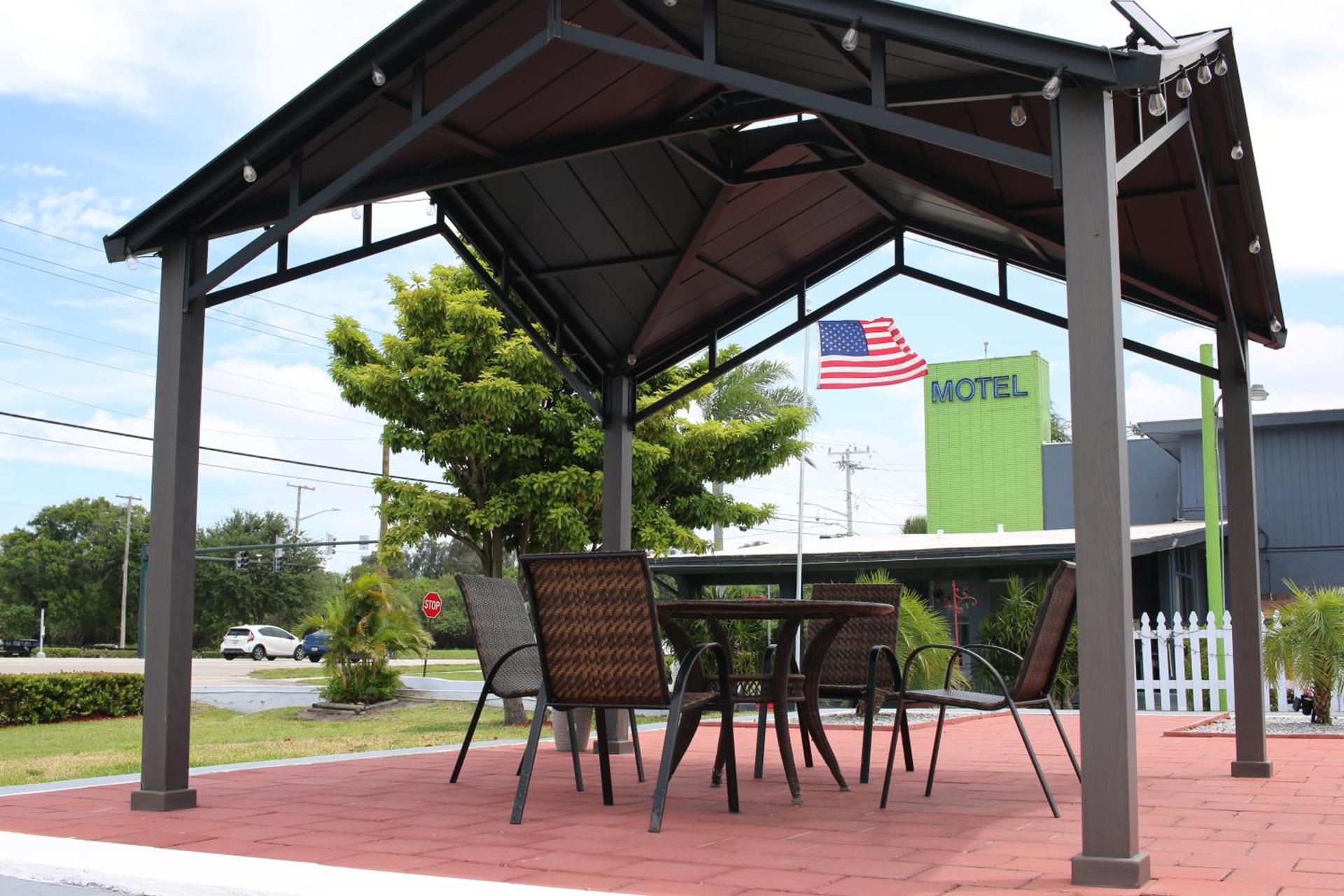 Travel Inn Fort Pierce photo 39