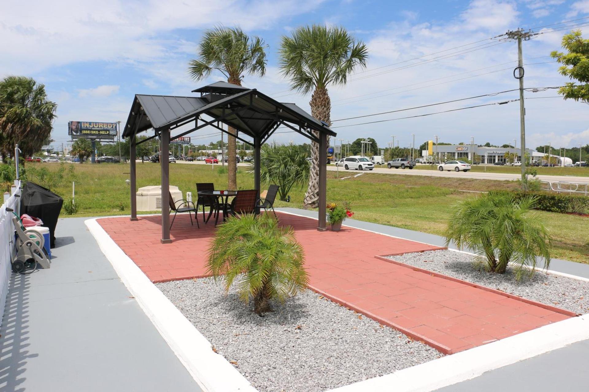 Travel Inn Fort Pierce photo 37