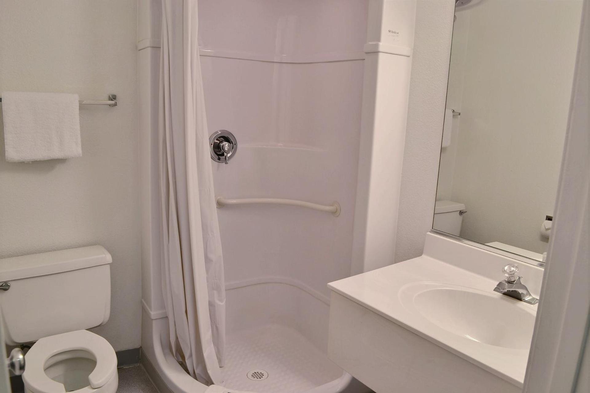 Motel 6-Billings, MT - South photo 37