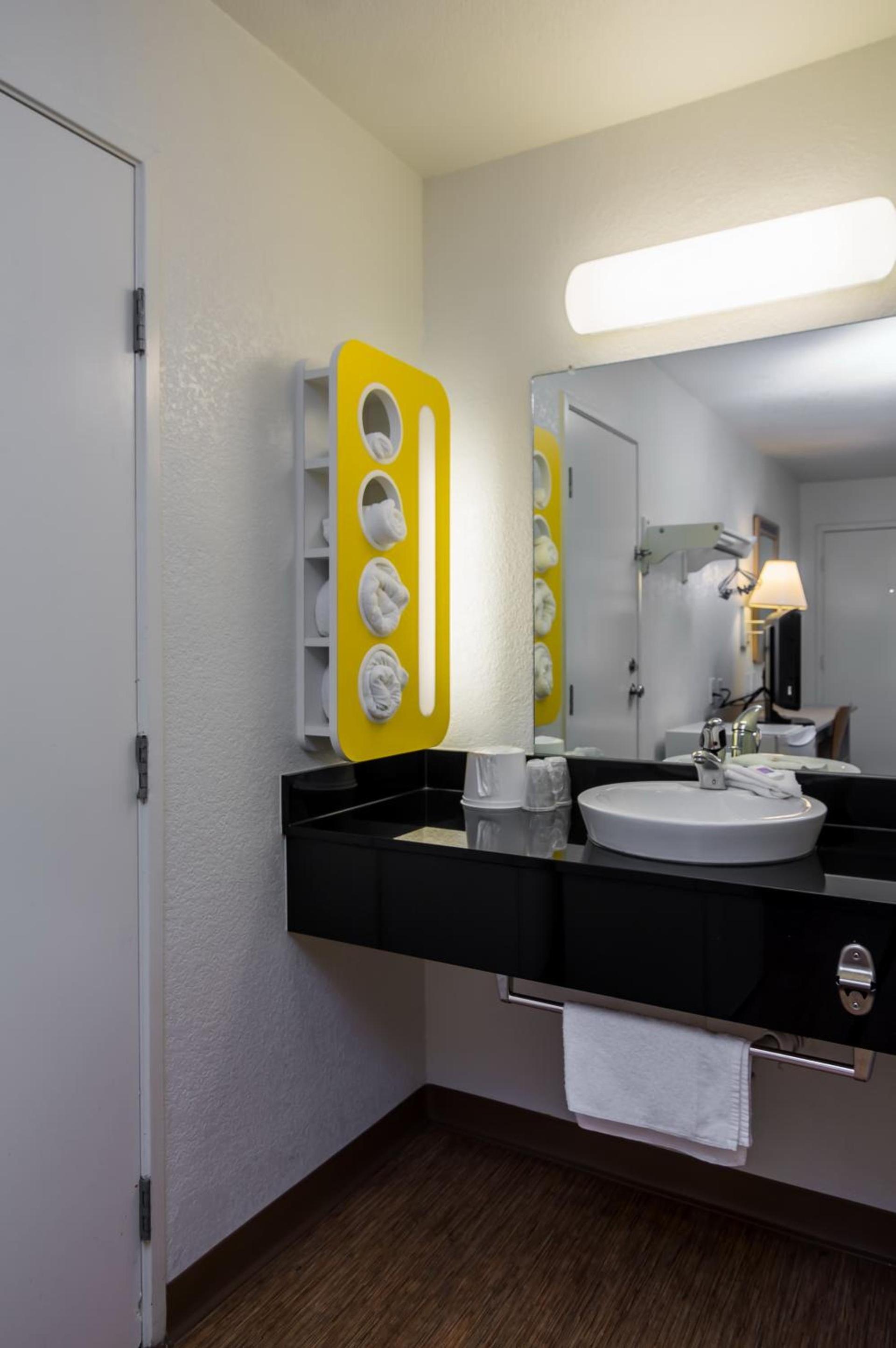 Motel 6-Bellmead, TX - Waco photo 30
