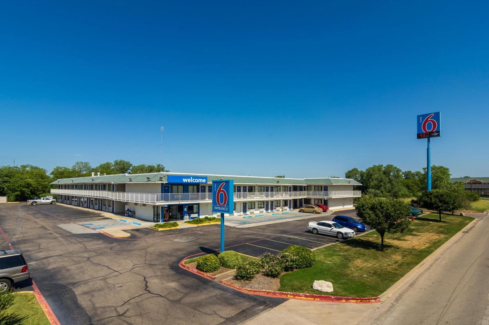 Motel 6-Bellmead, TX - Waco photo 45