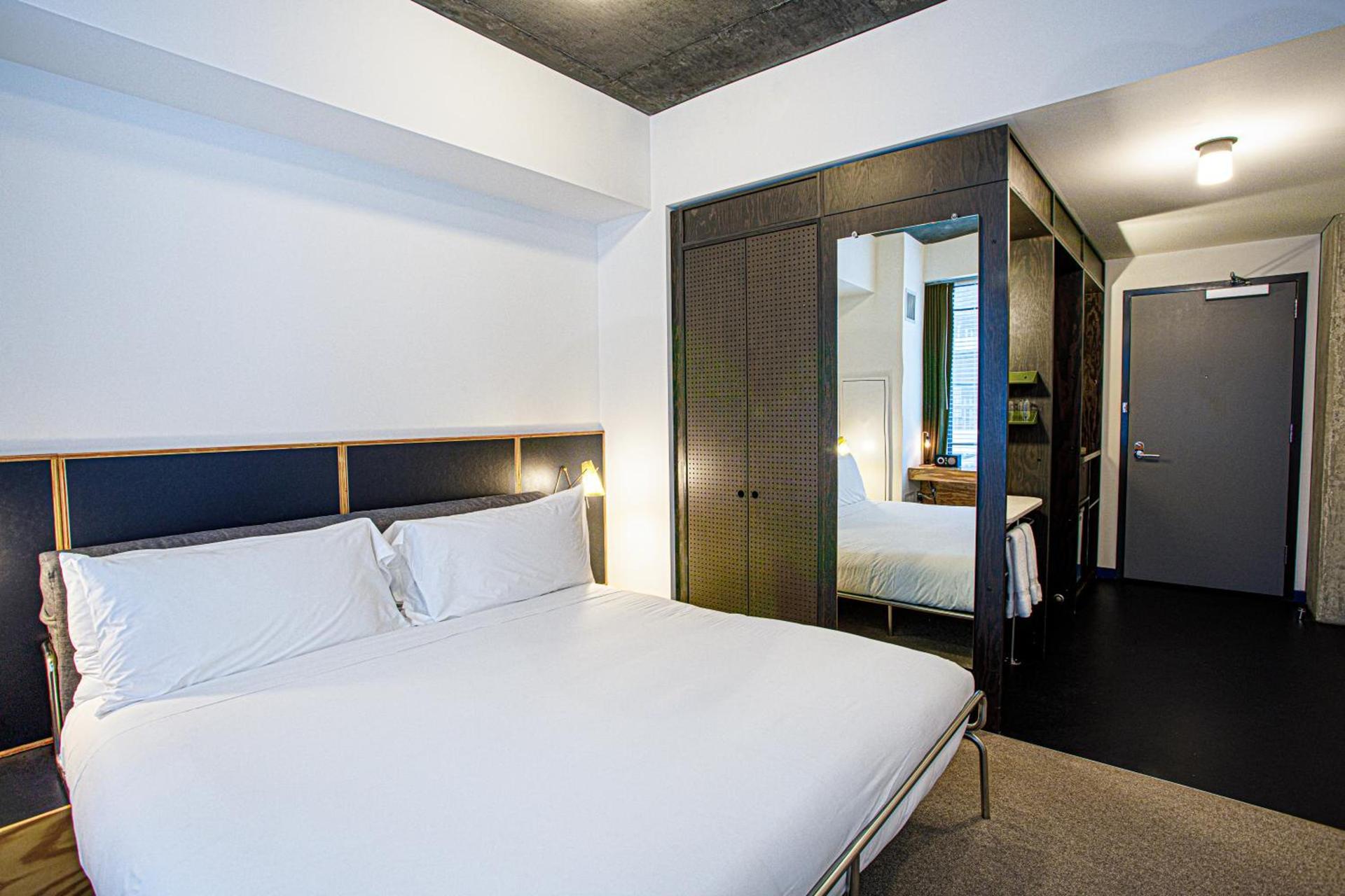 The Emily Hotel photo 12