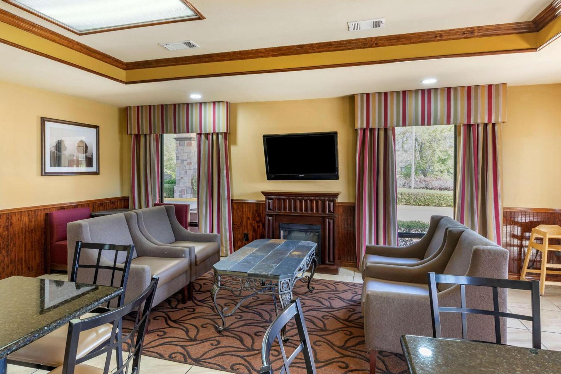 Best Western Lindale Inn photo 3
