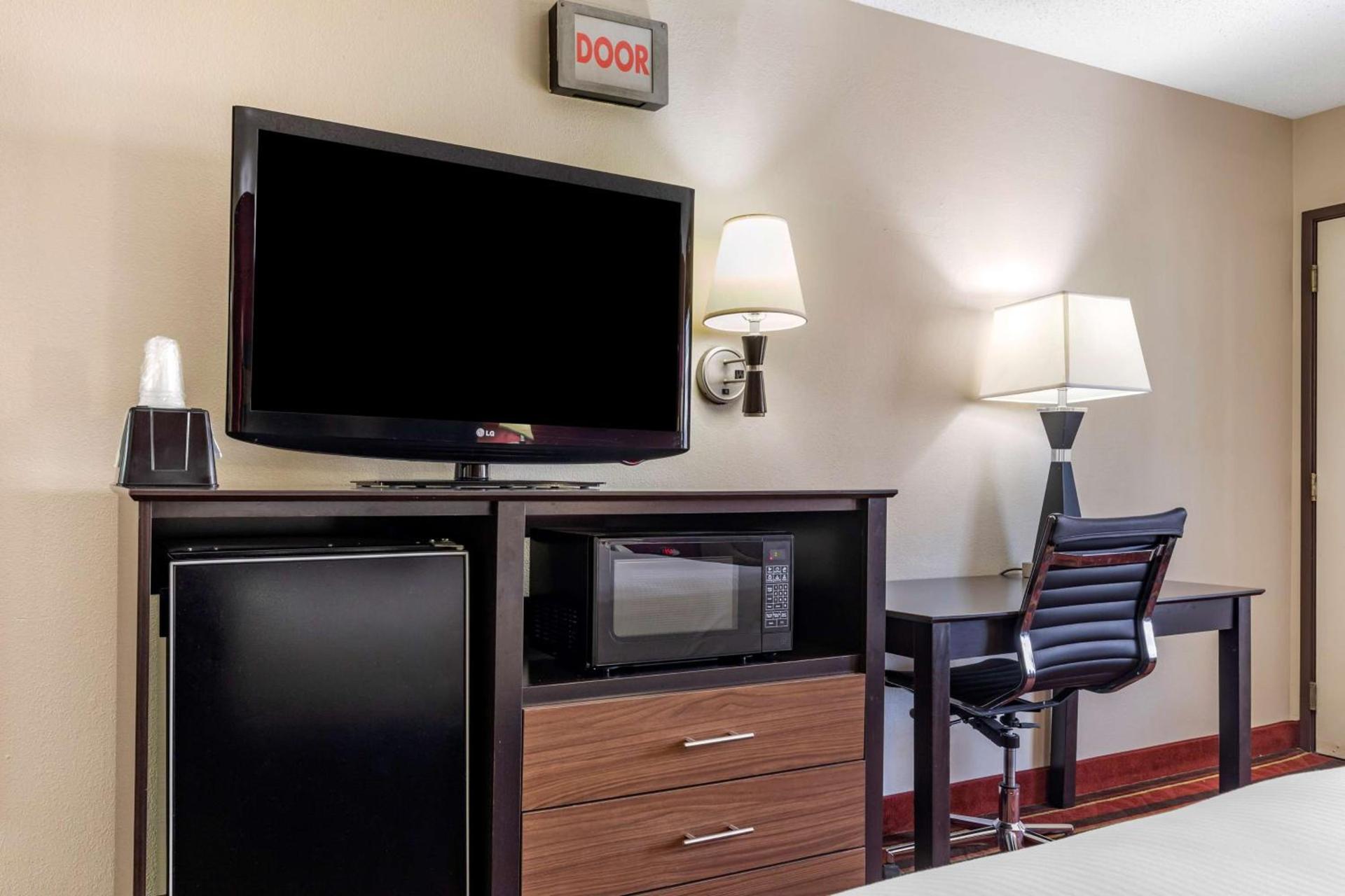 Best Western Lindale Inn photo 21