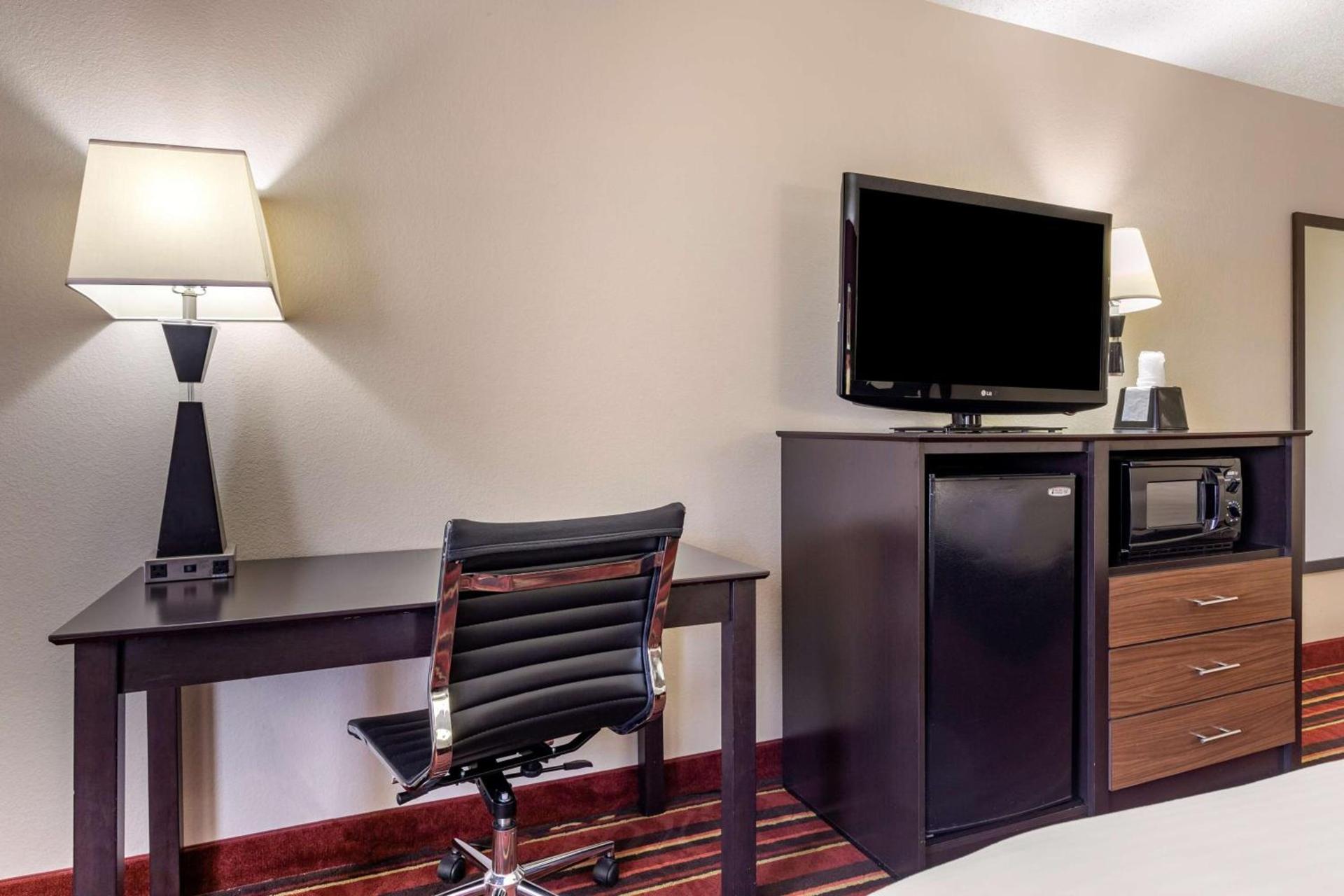 Best Western Lindale Inn photo 15