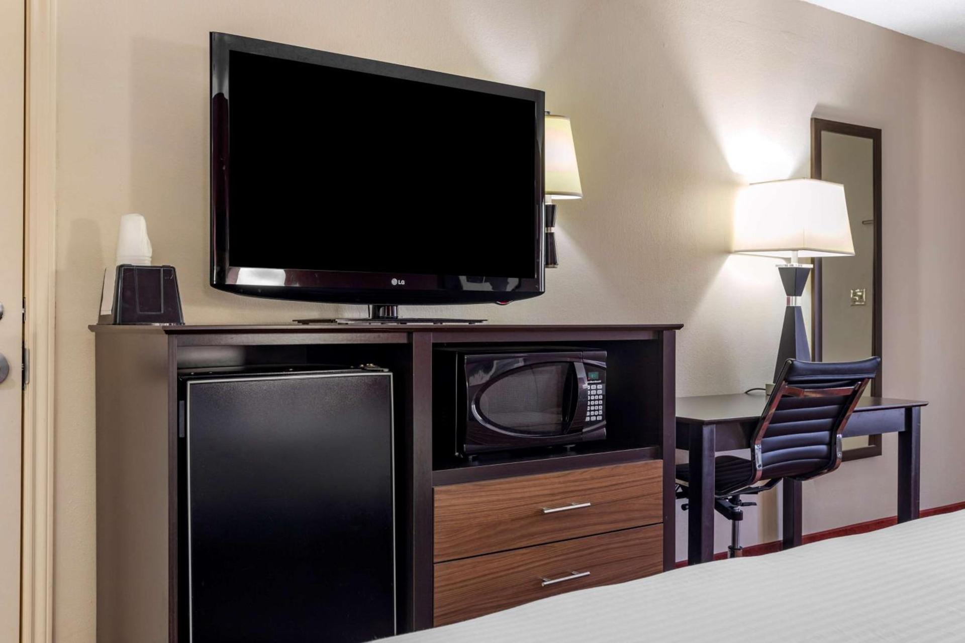 Best Western Lindale Inn photo 11