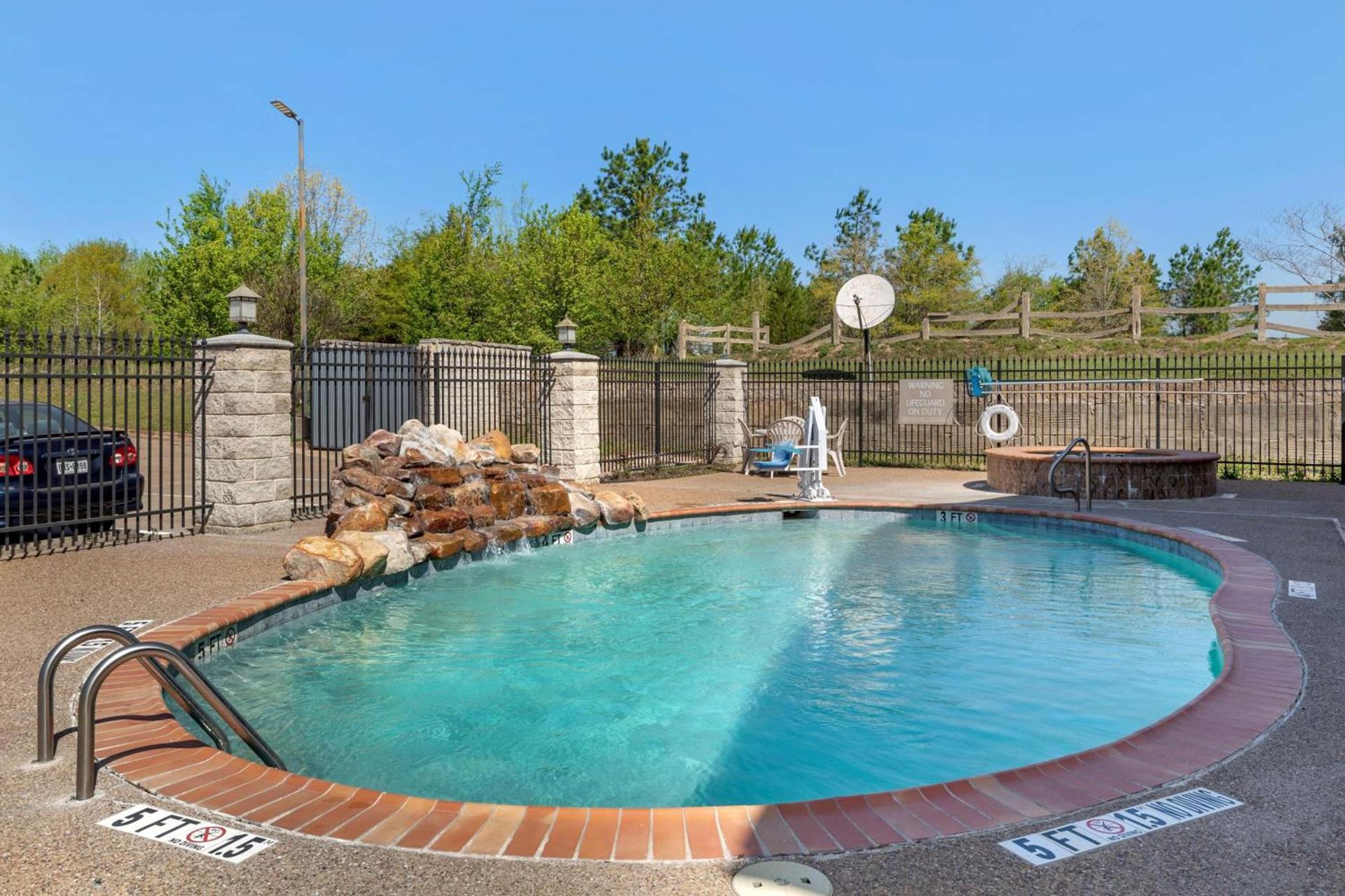 Best Western Mineola Inn photo 2