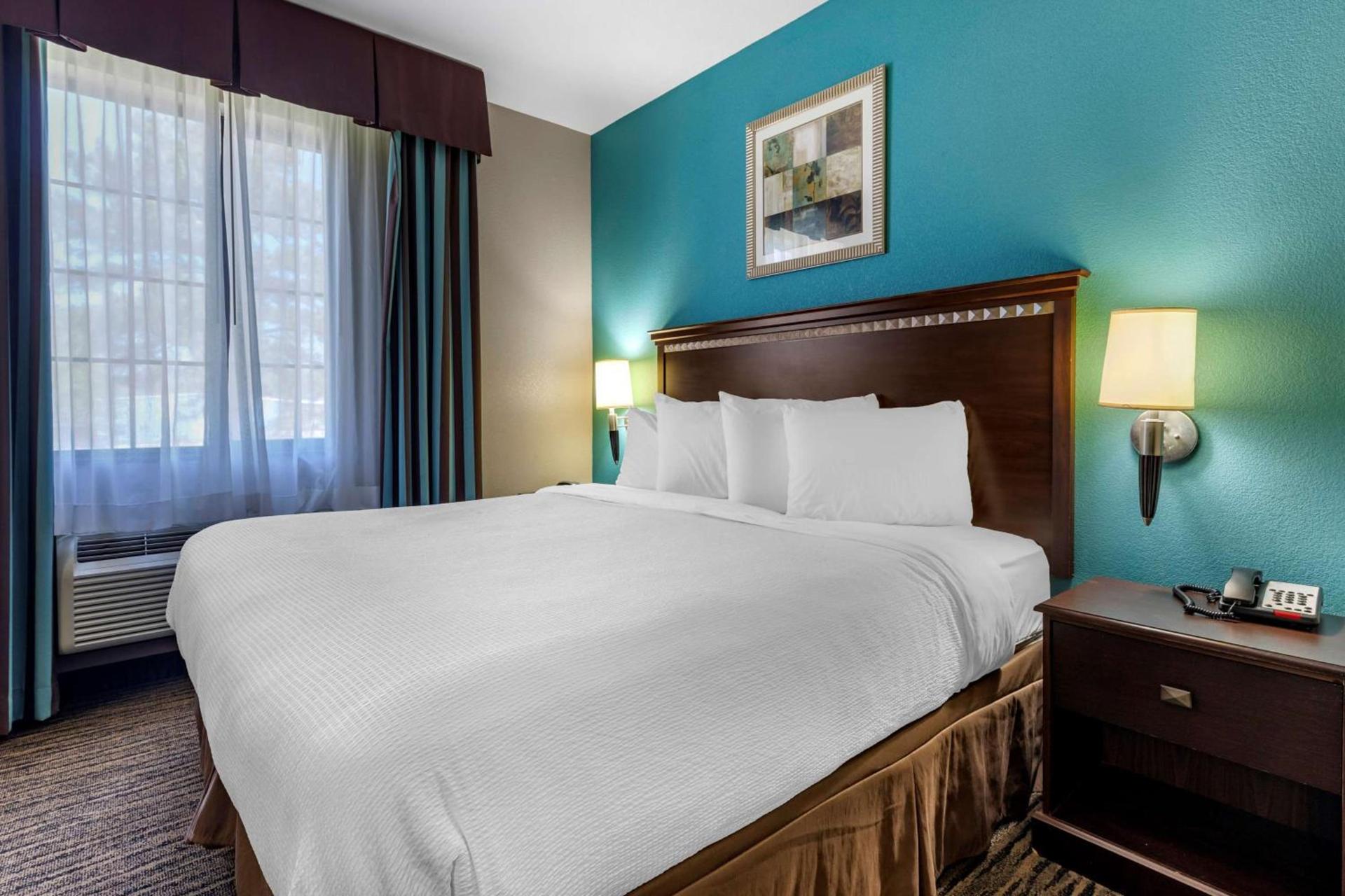 Best Western Mineola Inn photo 25