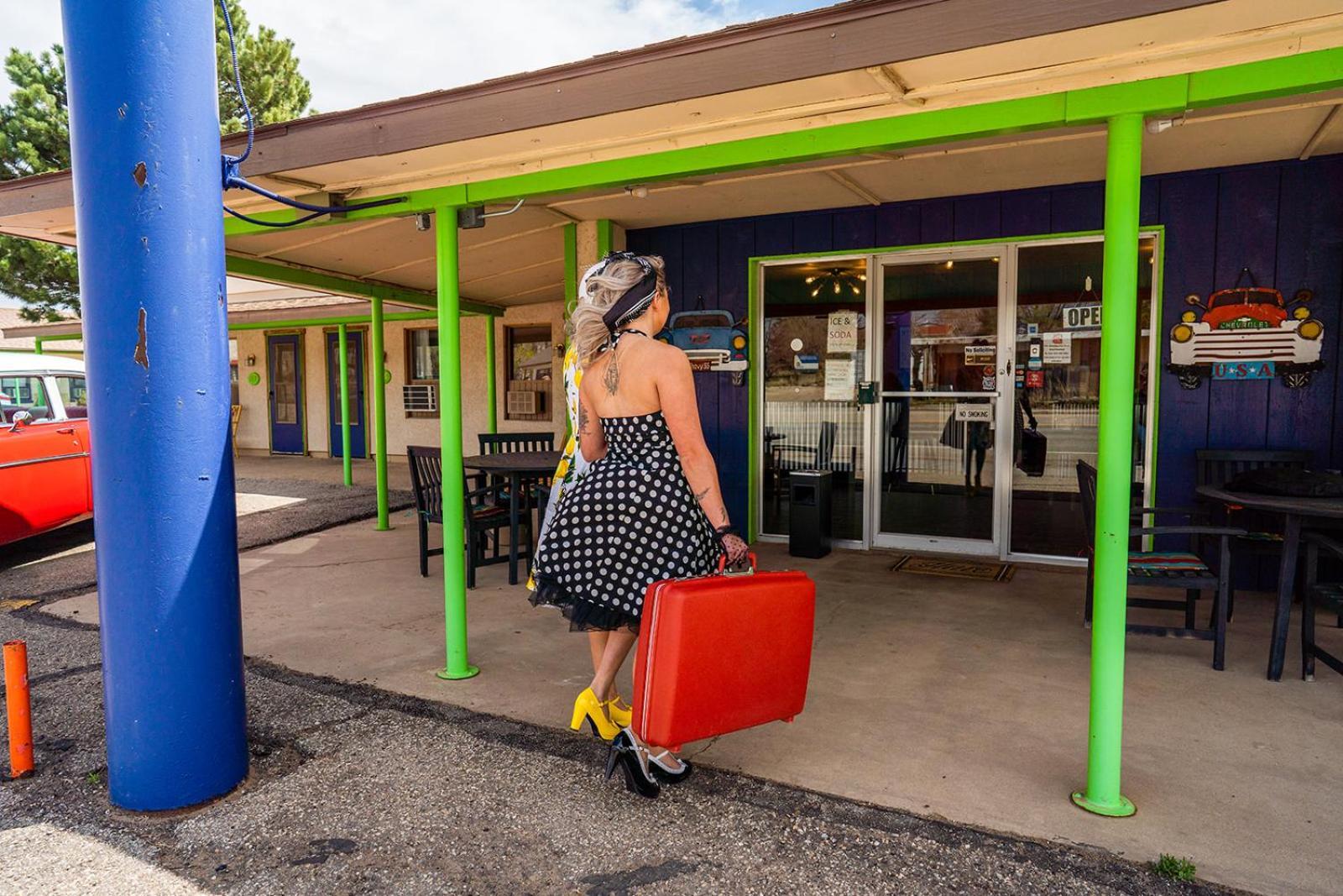 The Atomic Blue Motor-Inn photo 10