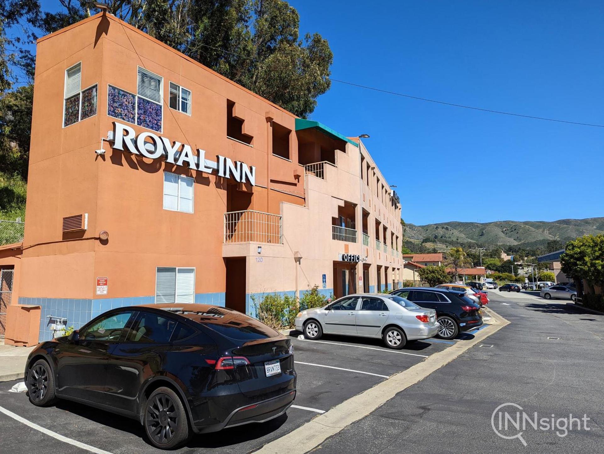 Royal Inn photo 10