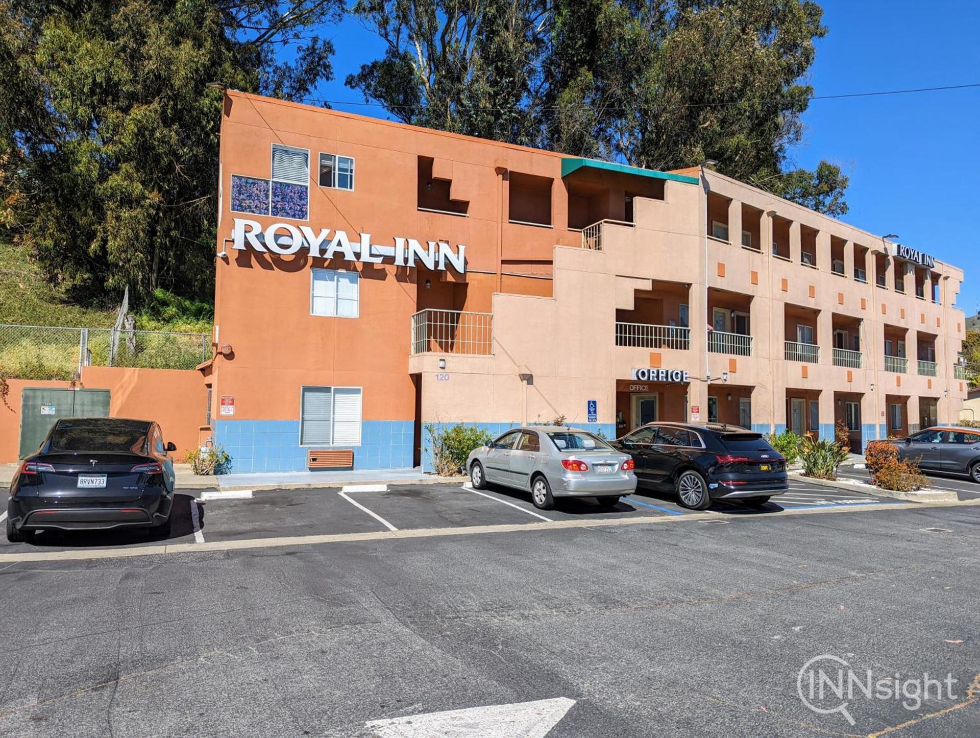 Royal Inn photo 12