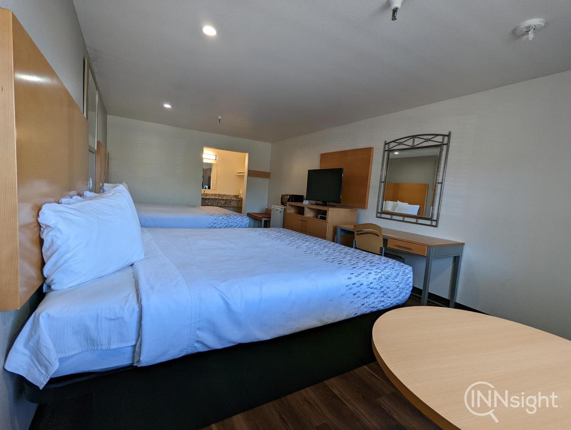 Royal Inn photo 52