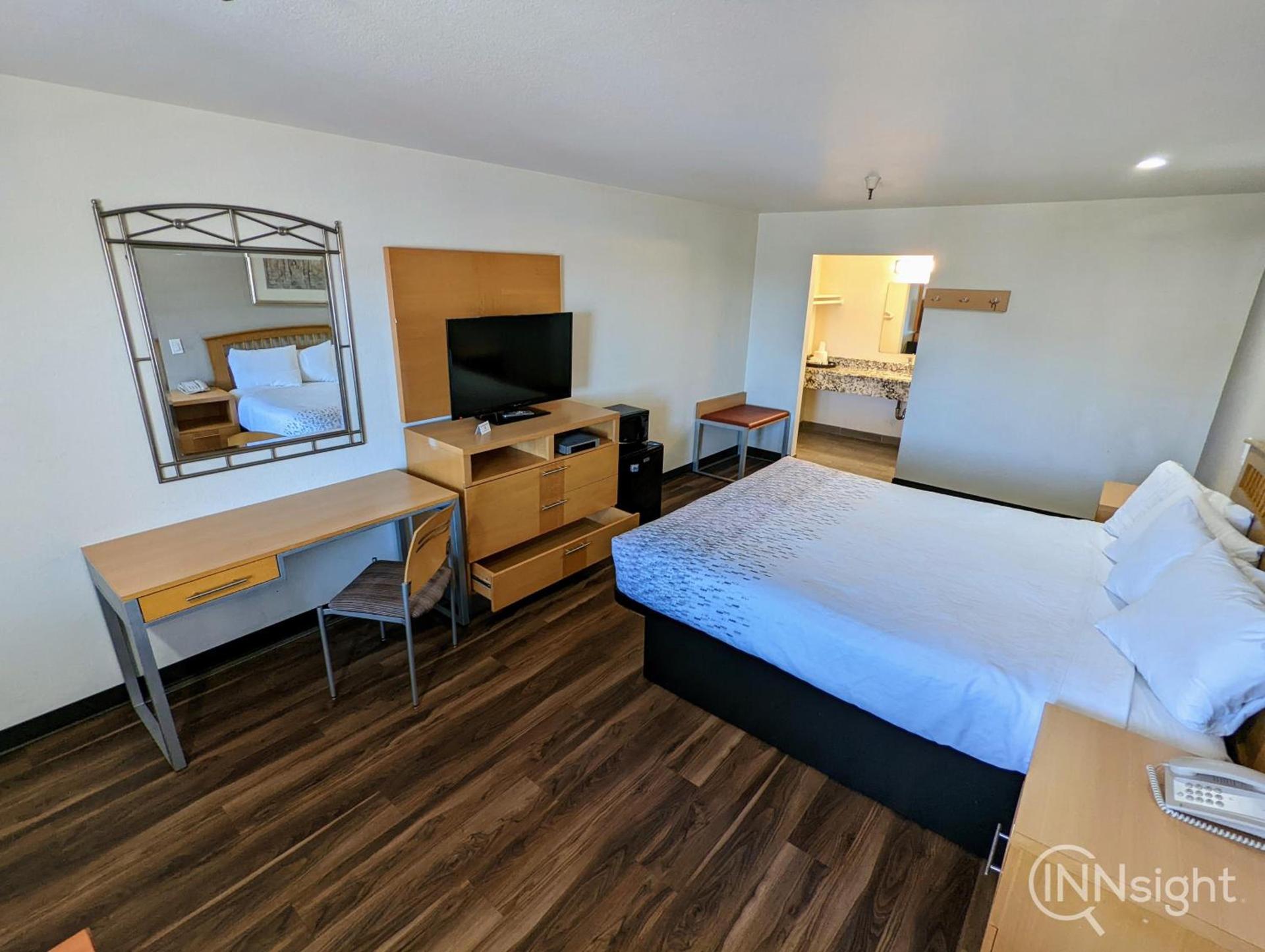 Royal Inn photo 50